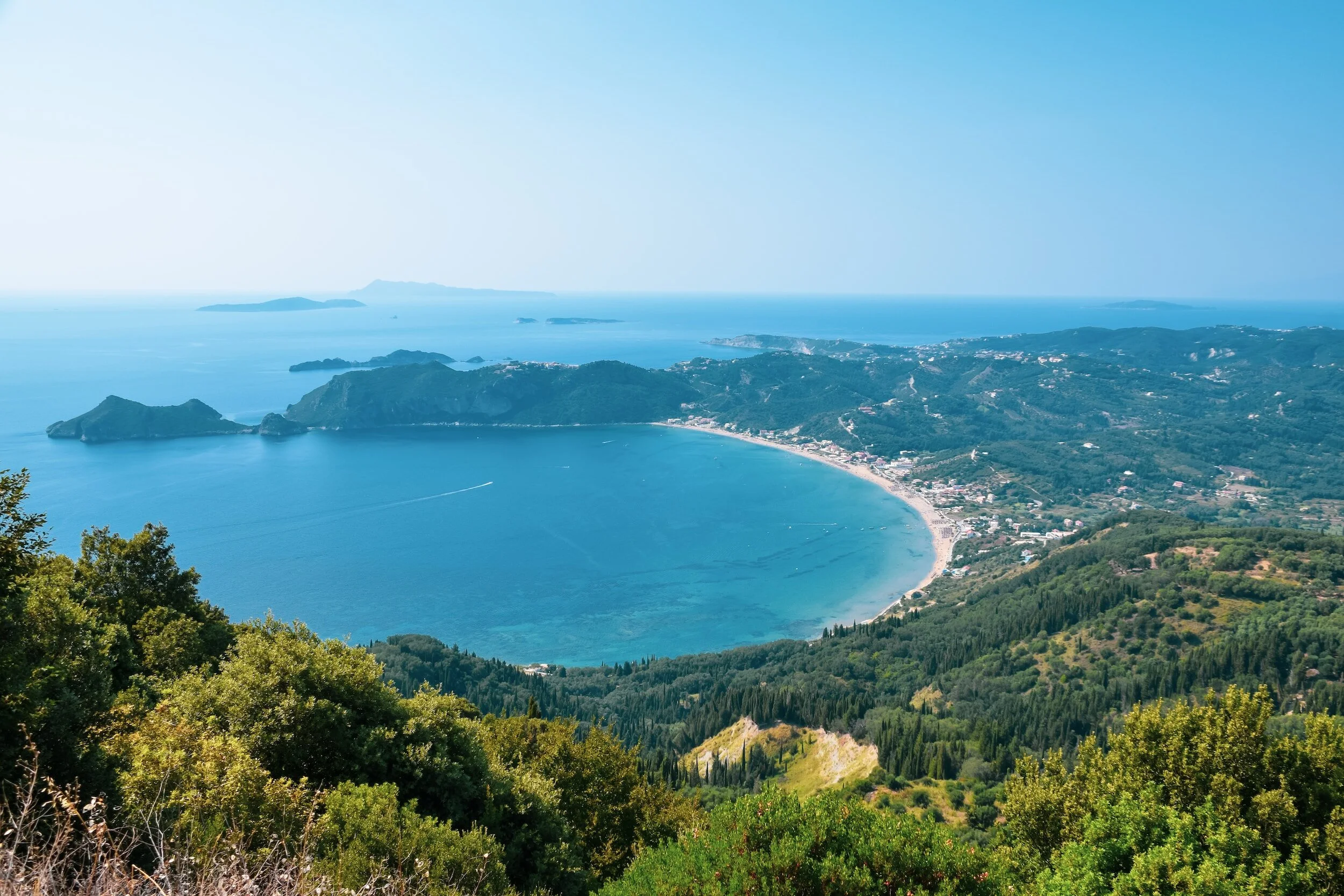 9 good reasons to live in Corfu
