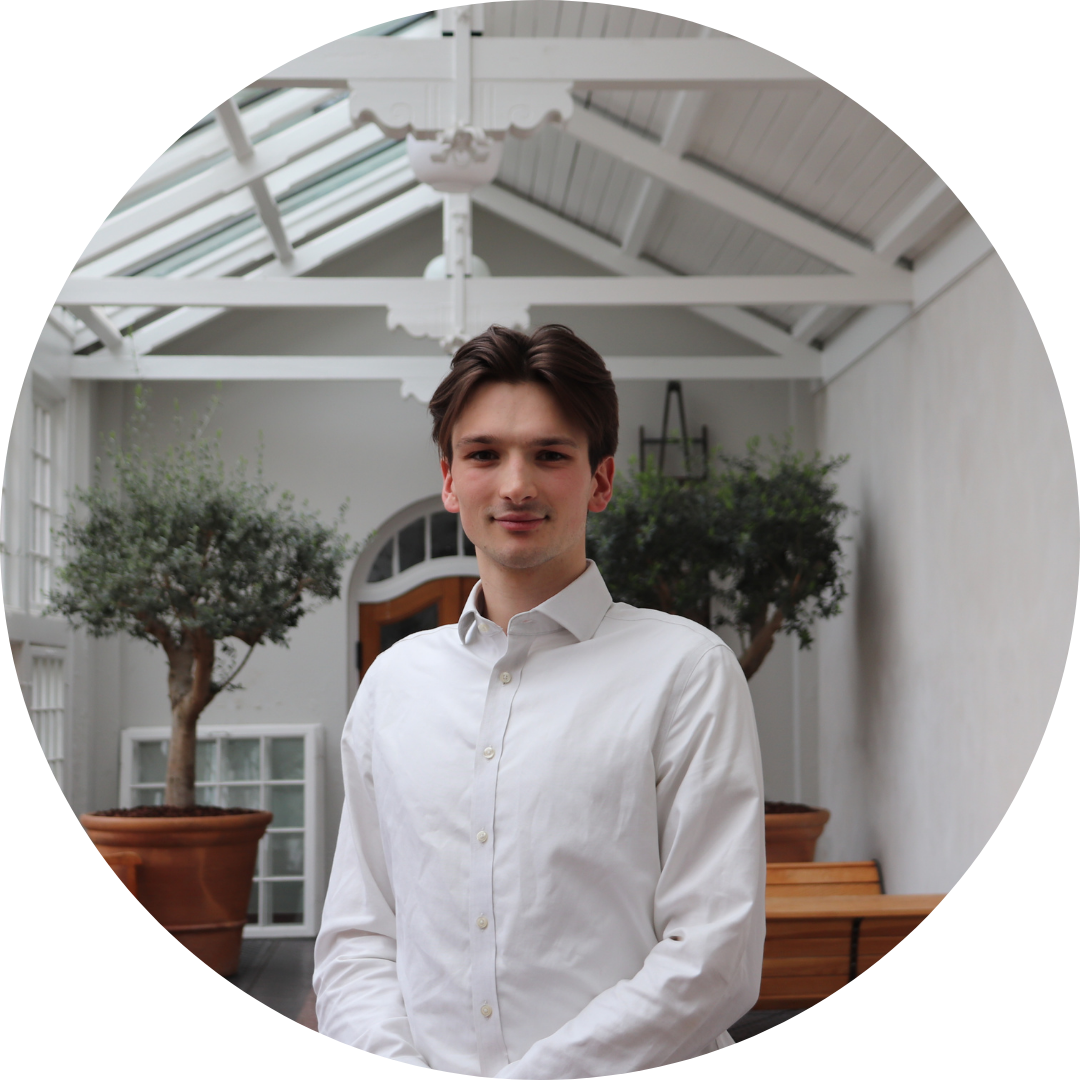   Julius Melchior  Case Writer MSc in Economics jum@politcasecompetition.com 