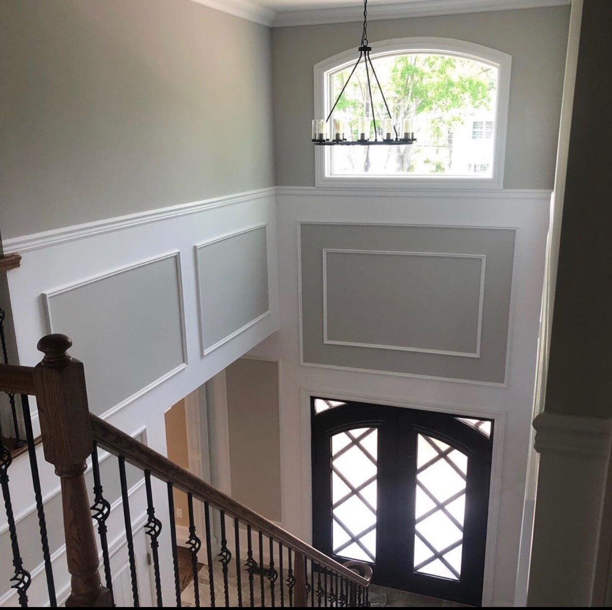 Foyer trim