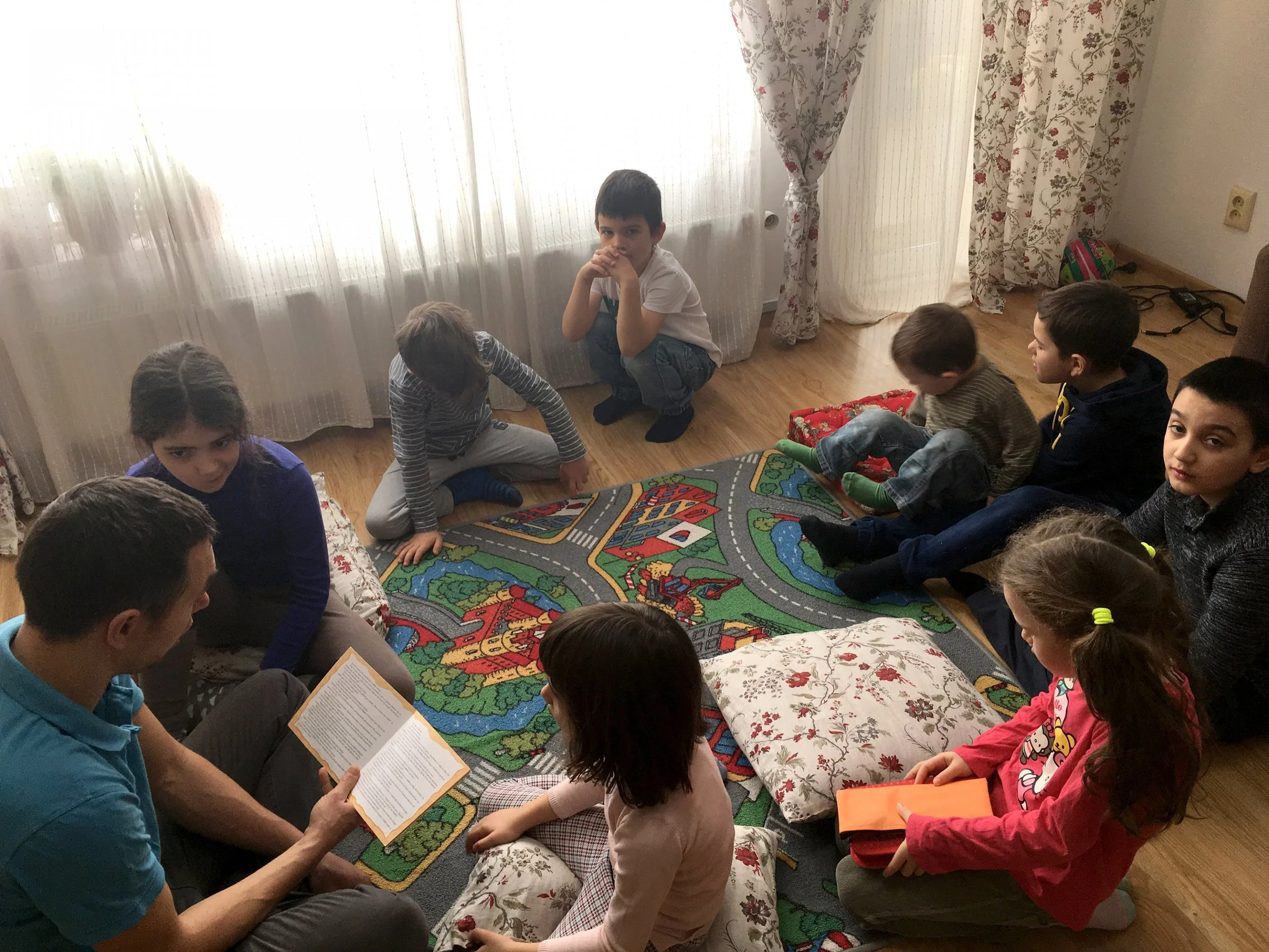 ALECS_ClubulDeLectura_12-uai-2880x2160.jpg