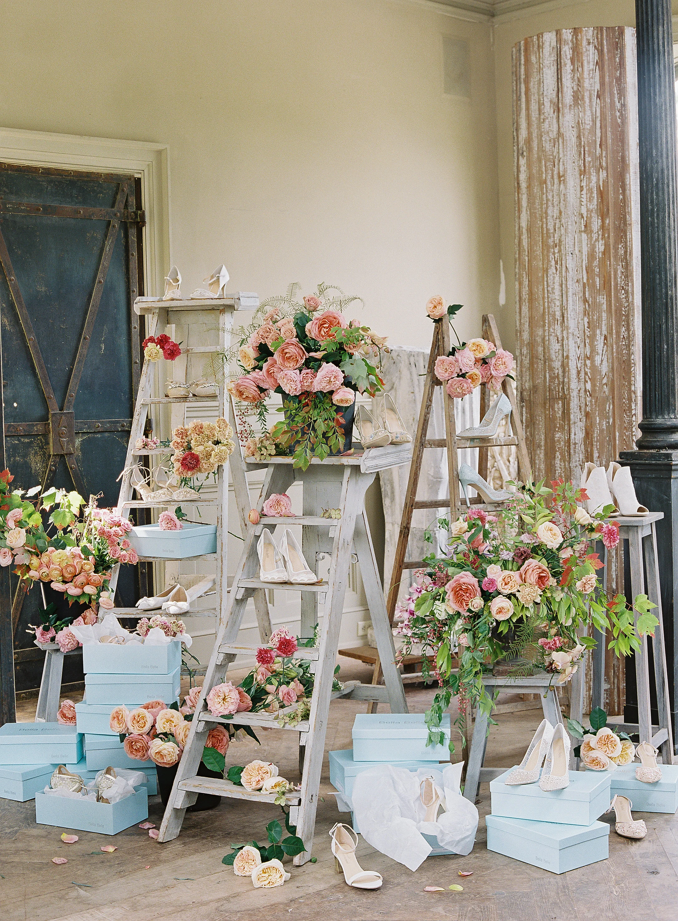 299-lauragordonphotography_bellabelle.jpg