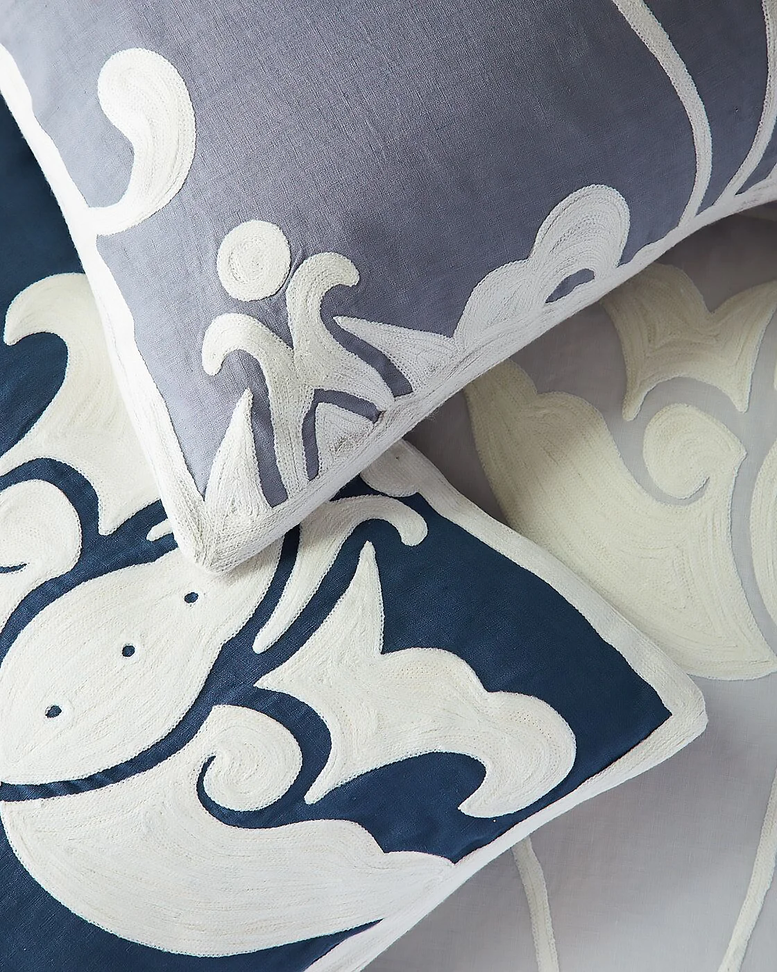 Dec_Pillow_Everly_Embroidered_Group_MV_1432 copy_preview.jpeg