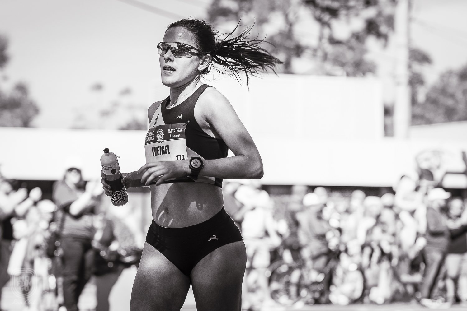 22. Maya Weigel (02:32:16), en su primera clasificatoria para maratón olímpico. 