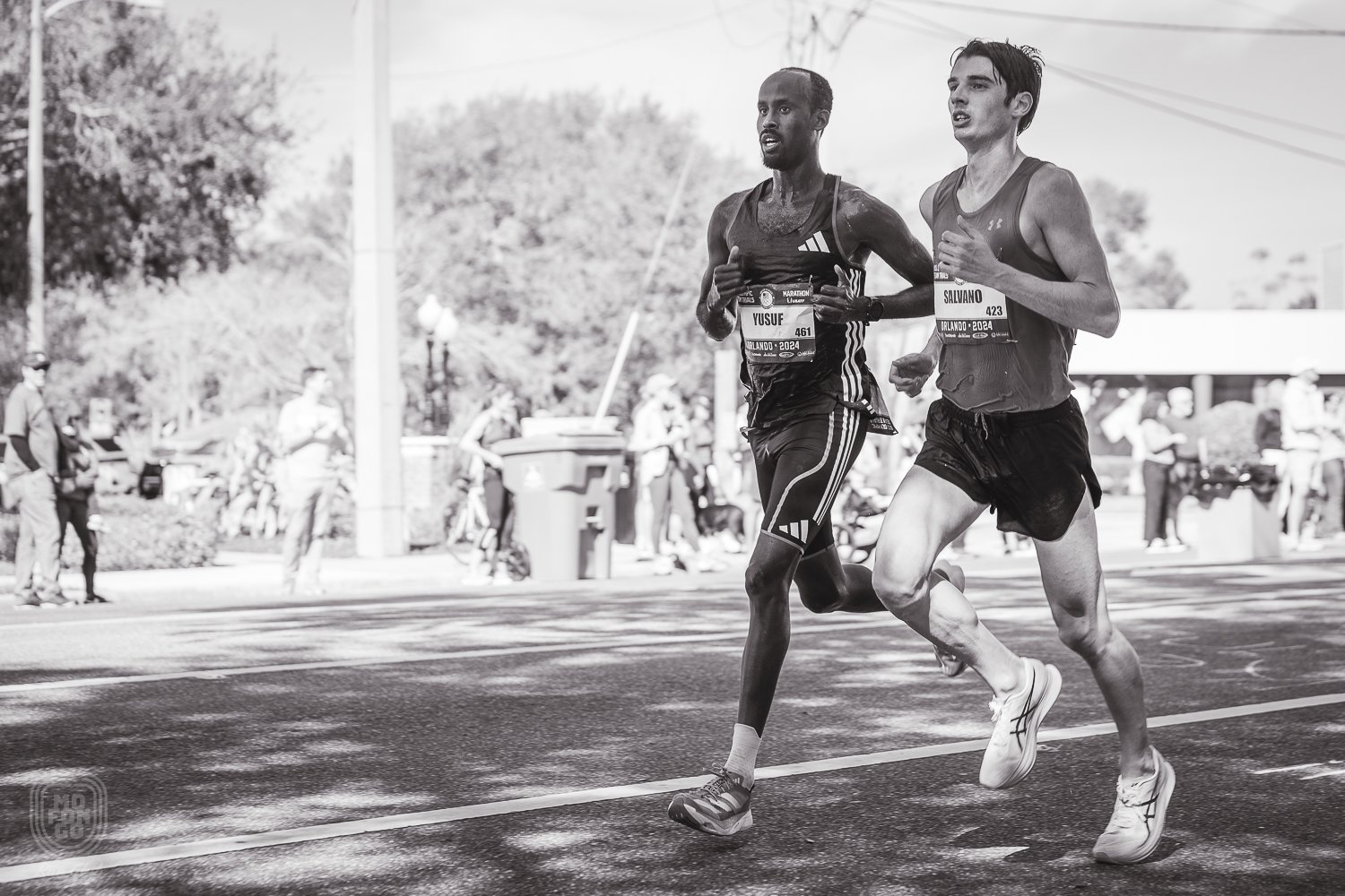  24. Nadir Yusuf (02:16:15) y Kevin Salvano (02:23:13), ambos en sus primeras clasificatorias olímpicas para maratón. 