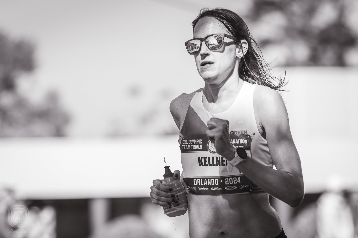  30. Katie Kellner (02:36:07), en su tercera clasificatoria para maratón olímpico. 