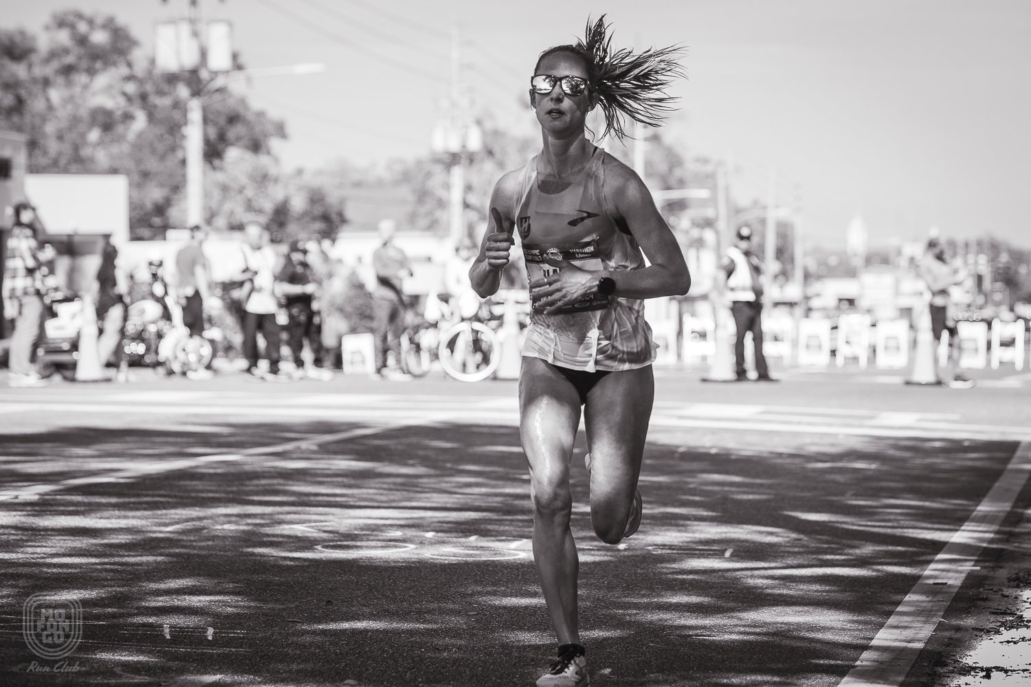  34. Anne-Marie Blaney (02:30:43), mejorando su marca personal en su segunda clasificatoria para maratón olímpico. 