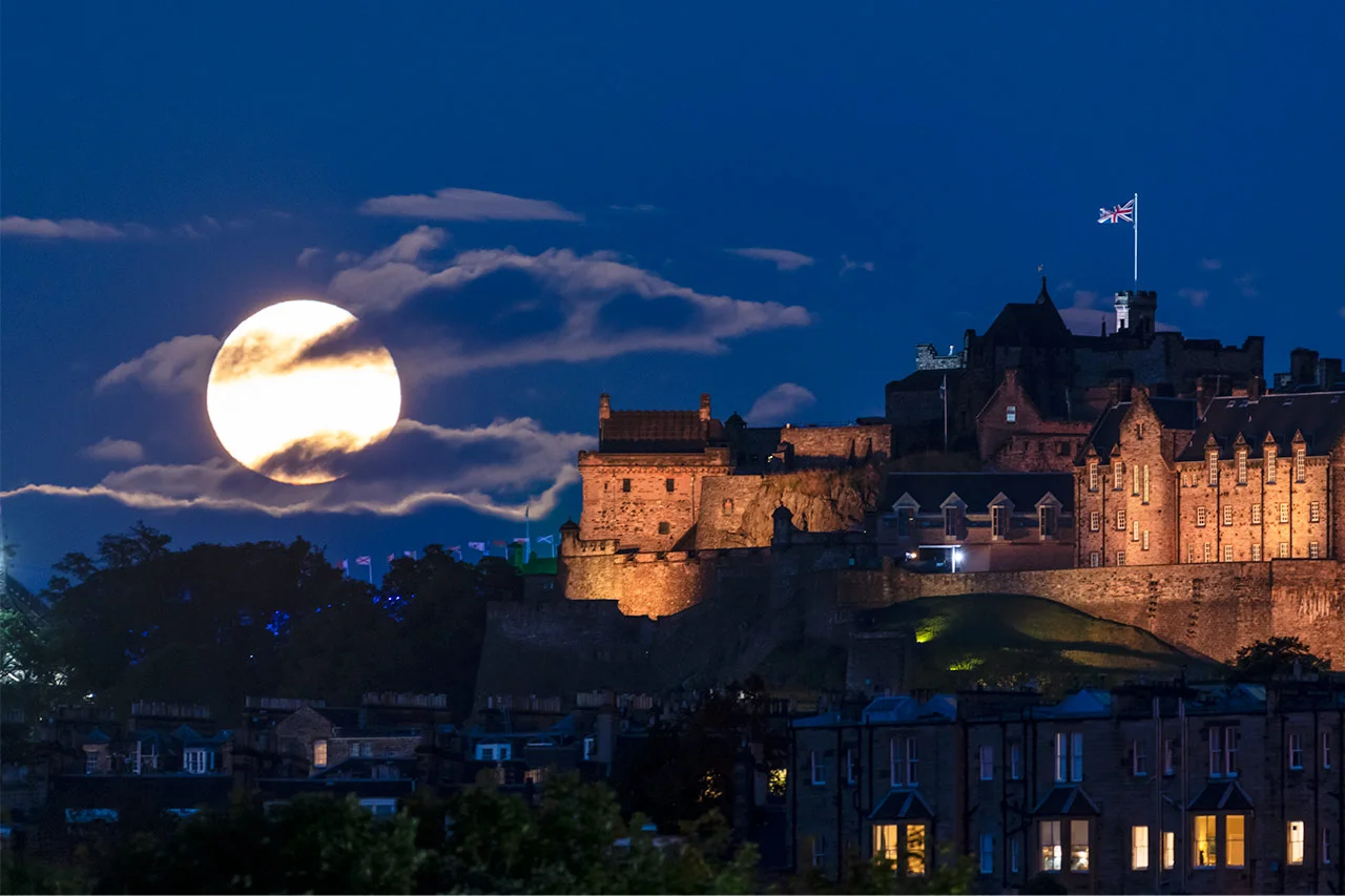 Full (Sturgeon) Moon and Edinburgh Castle, 12x10 inch canvas print