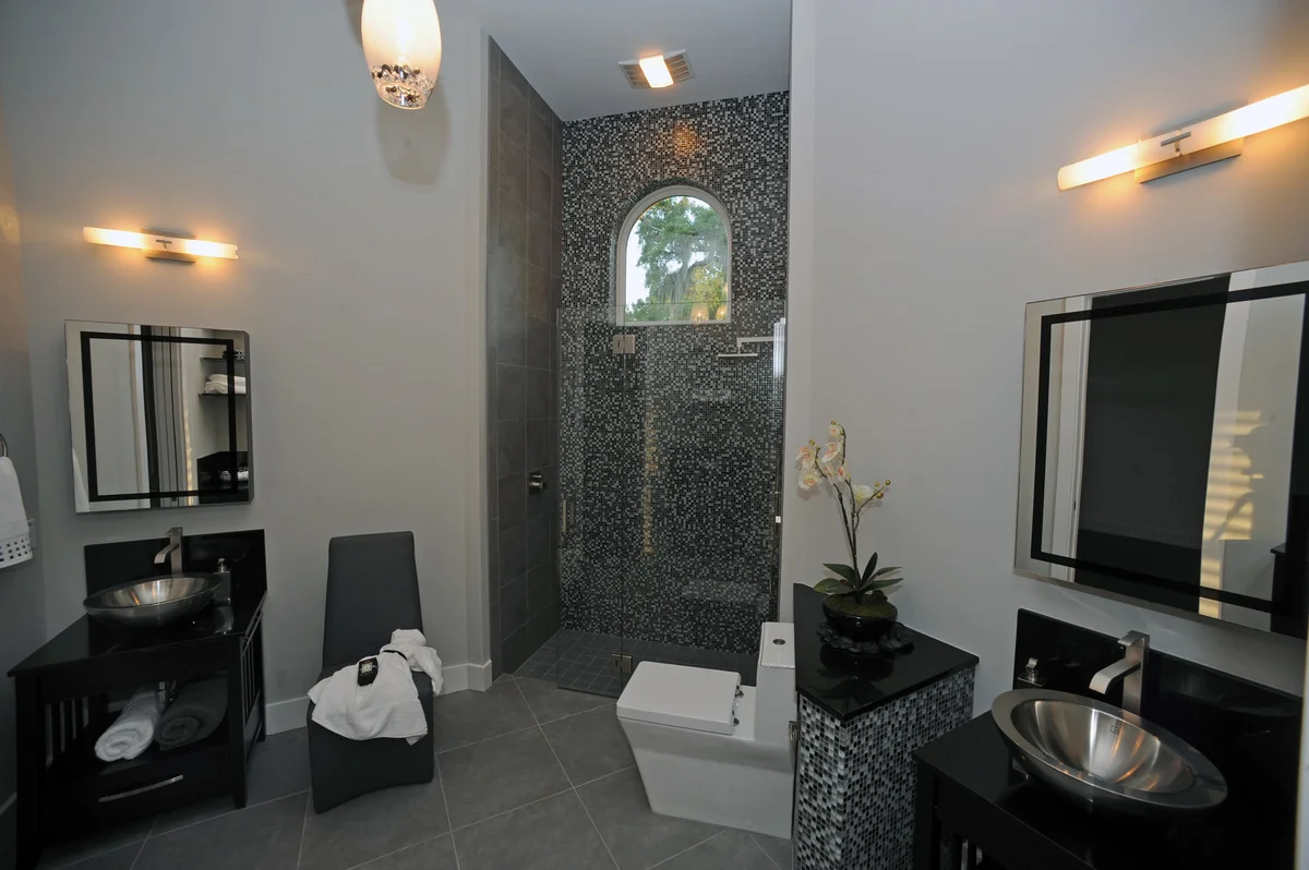 wingate bath.jpg