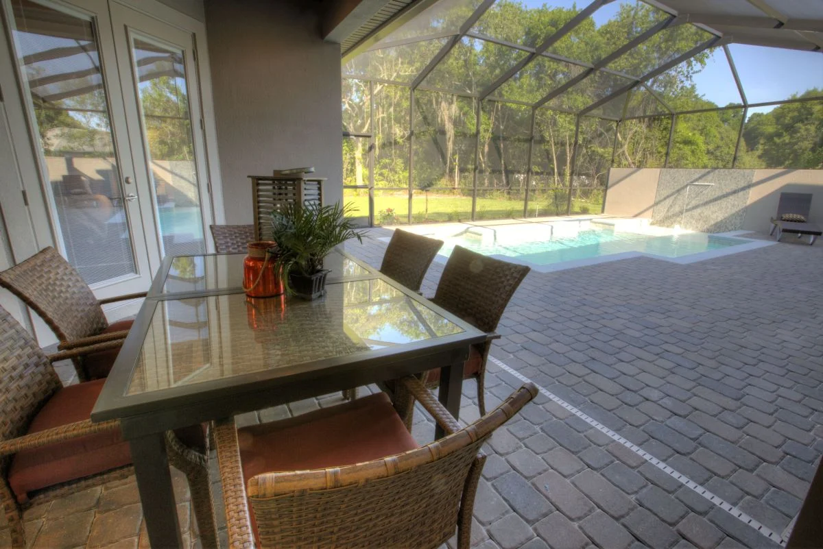 Contemporary — Hulbert Homes Inc.