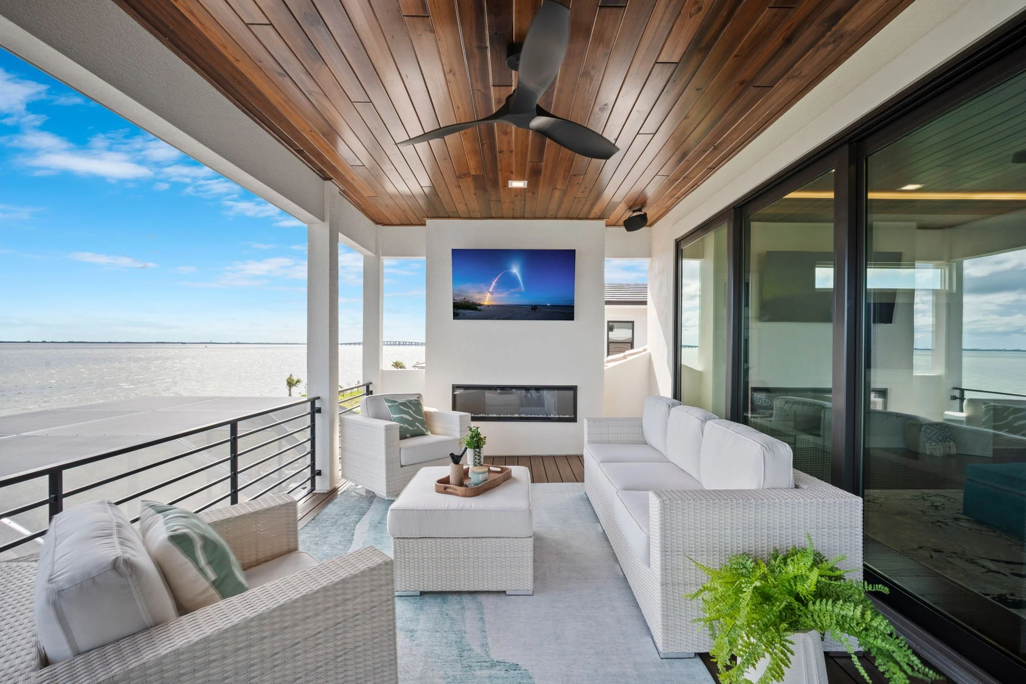 17-web-or-mls-HULBERT.HOMES9 (2).jpg