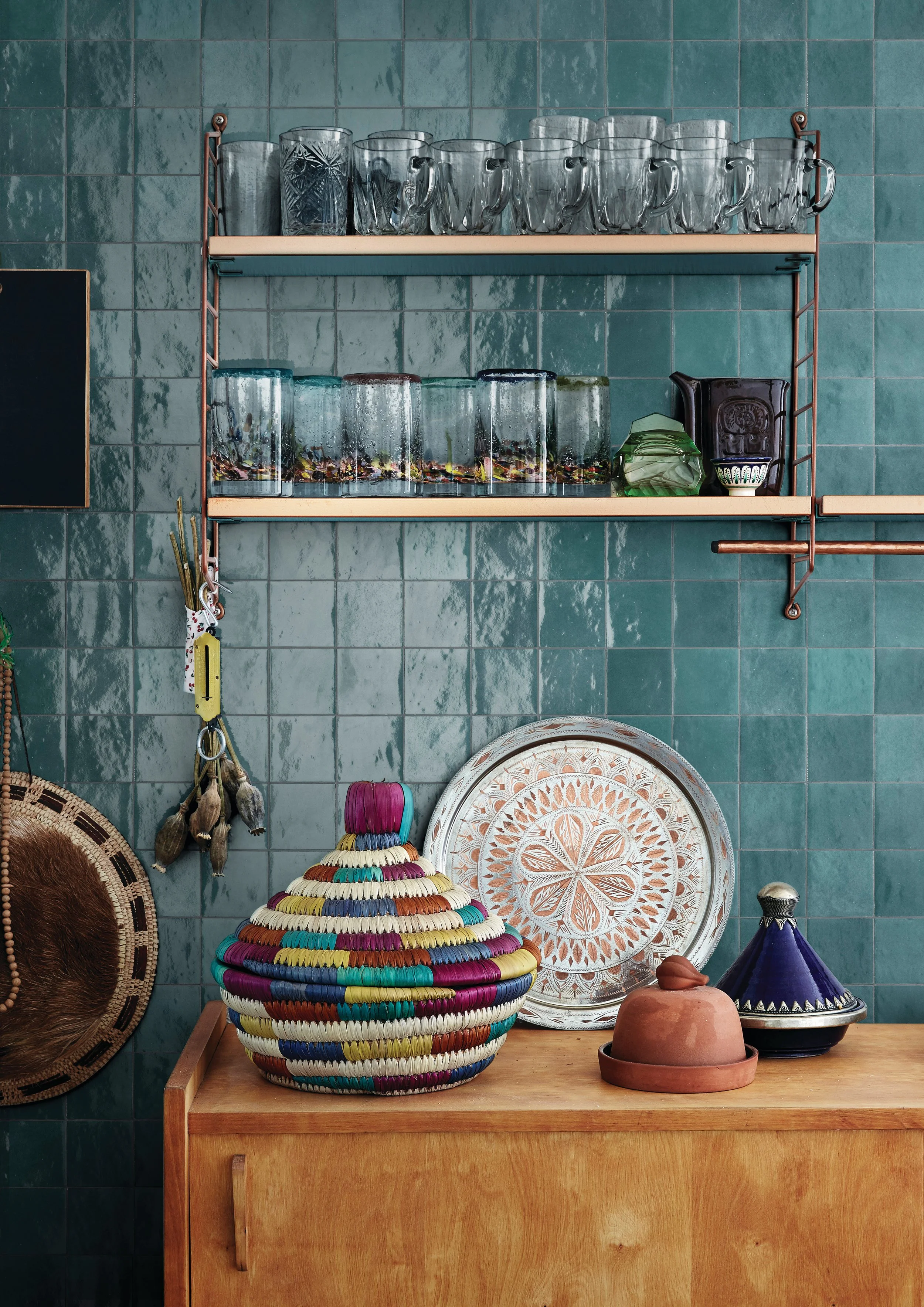 Eccentric Tile Design