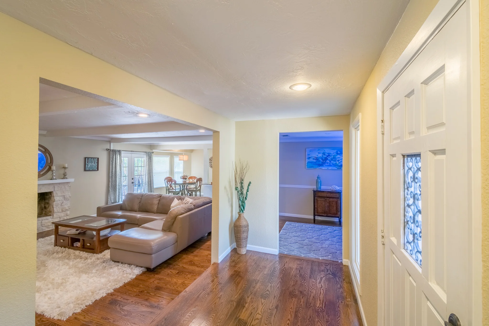 305OakValleyDr_HDR-39.jpg