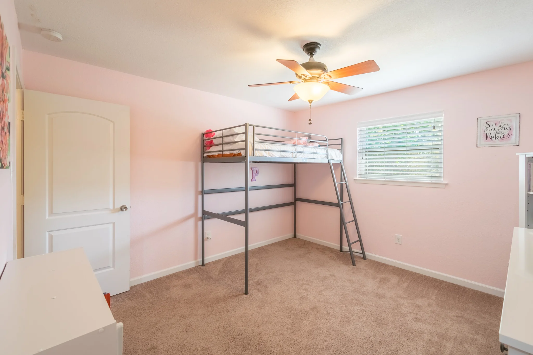 305OakValleyDr_HDR-46.jpg