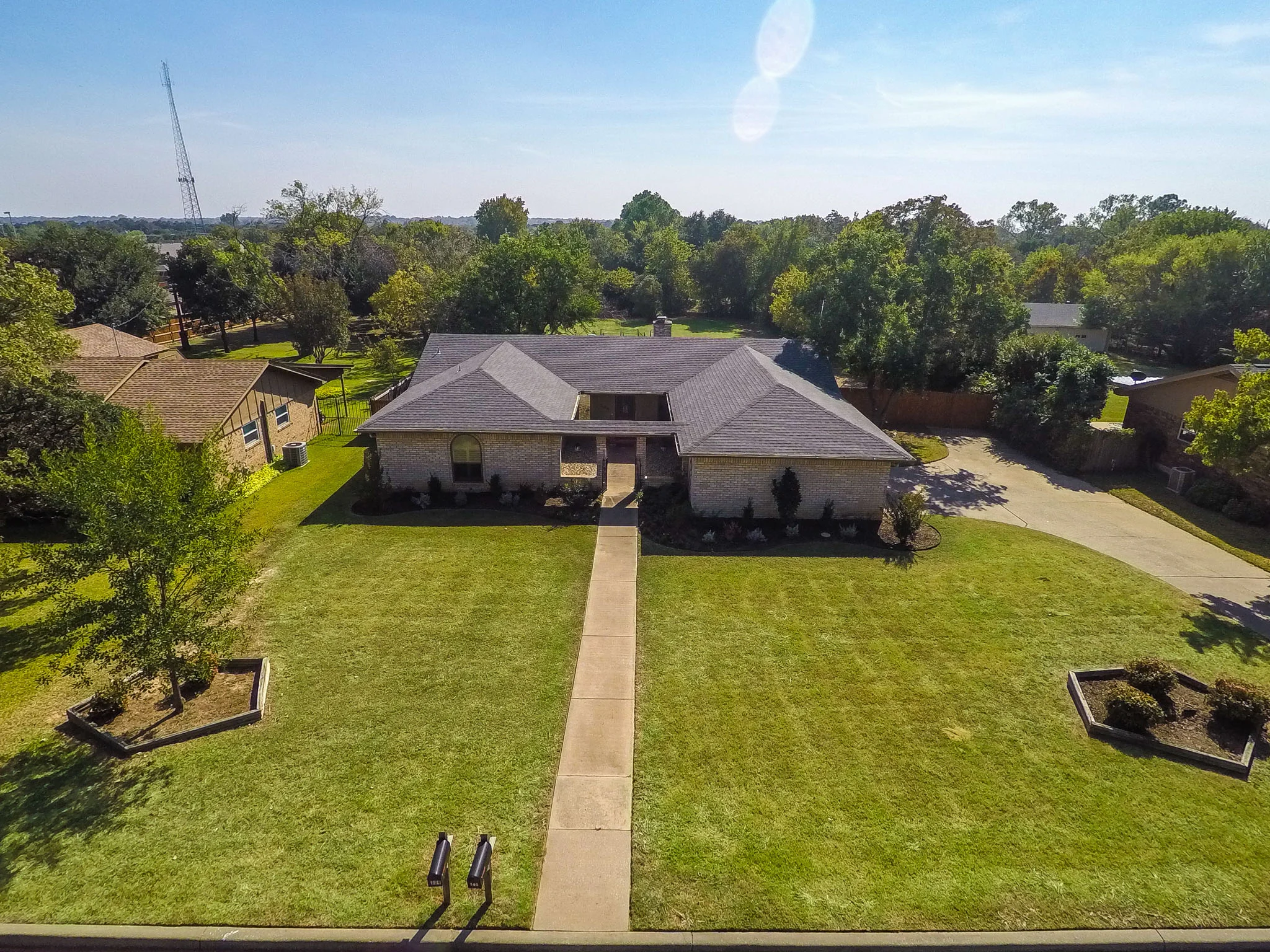 305OakValleyDr_UAV-3.jpg