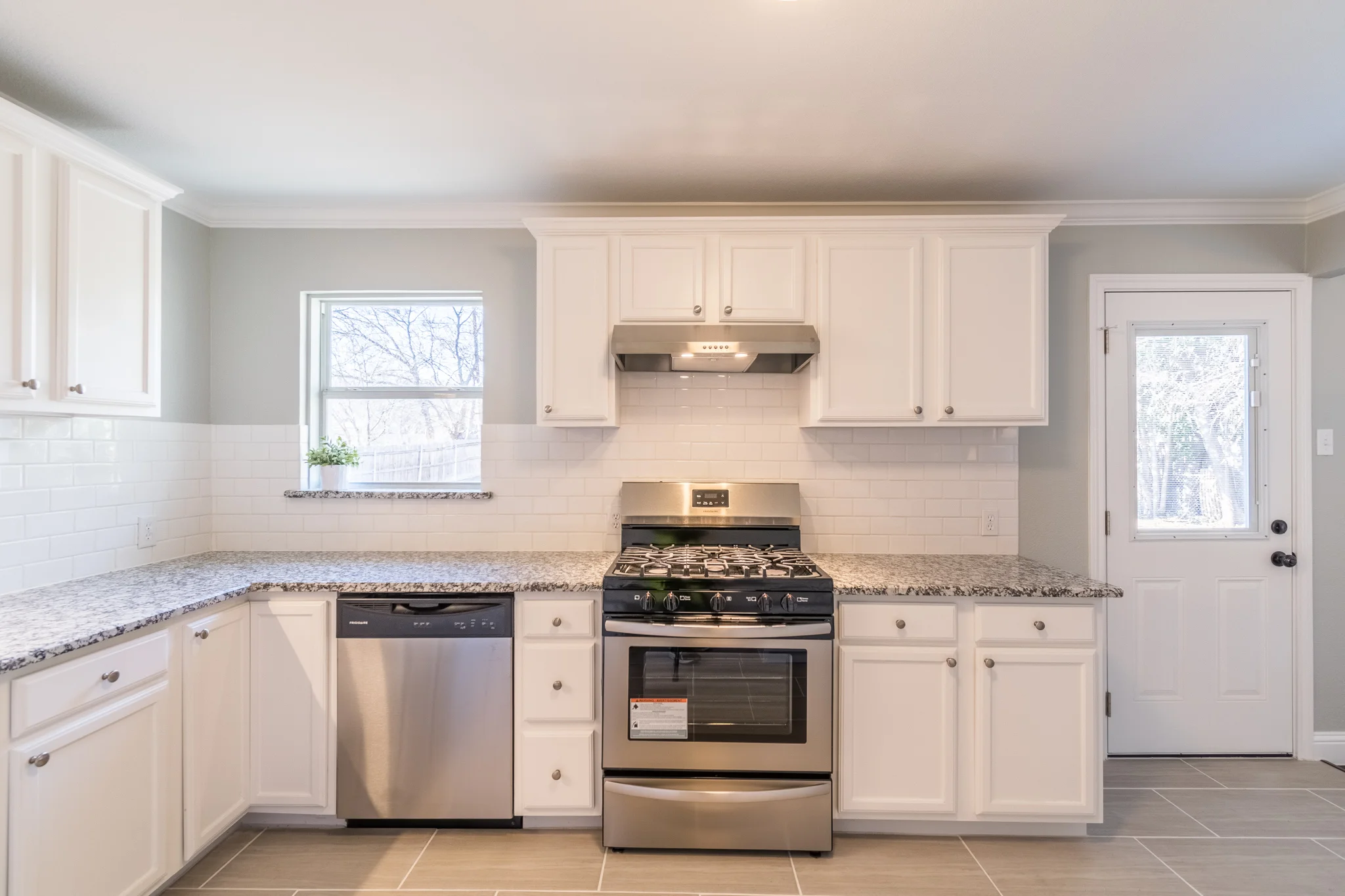 4120PiedmontRd_HDR-22.jpg