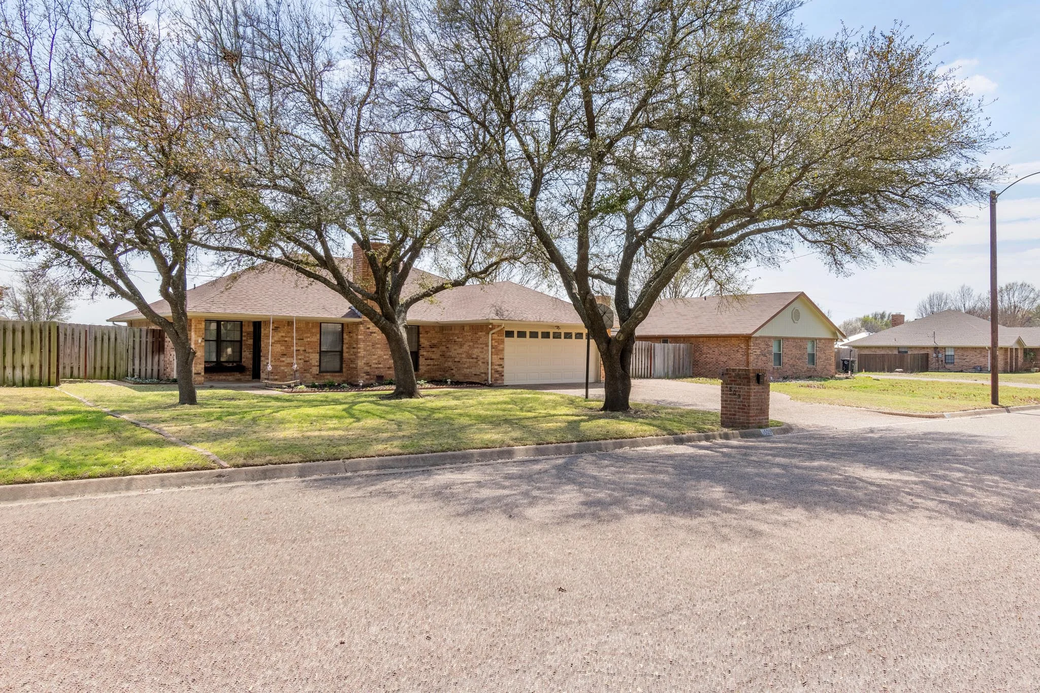 31 Cindy Ln.jpg
