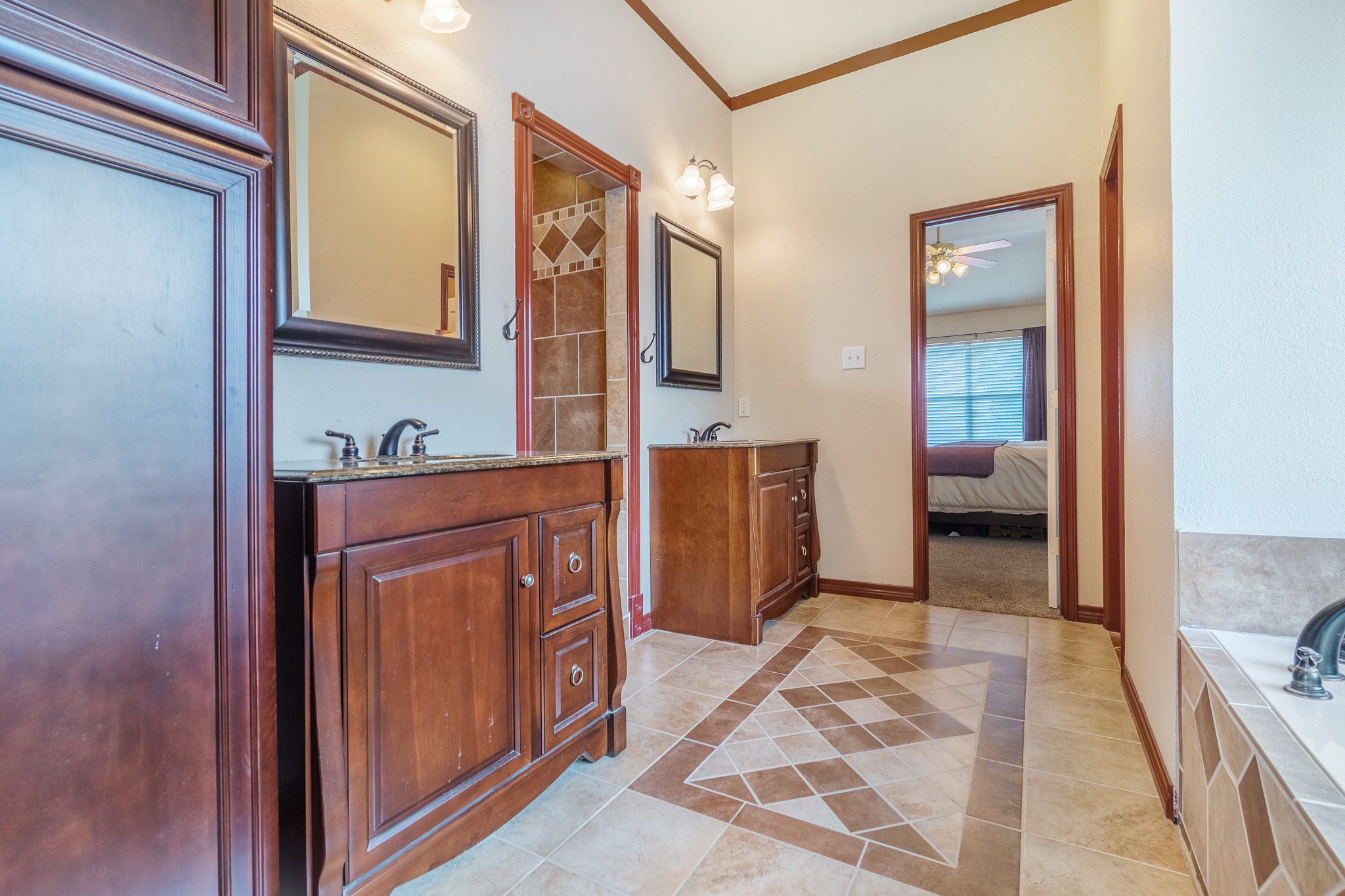 5308SunnywayDr12.jpg