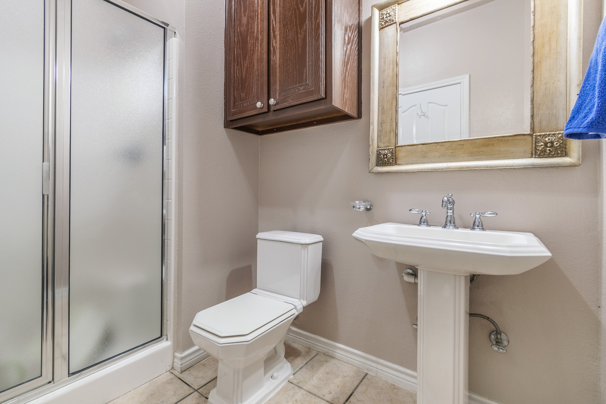 4051 Wisteria 14.jpg