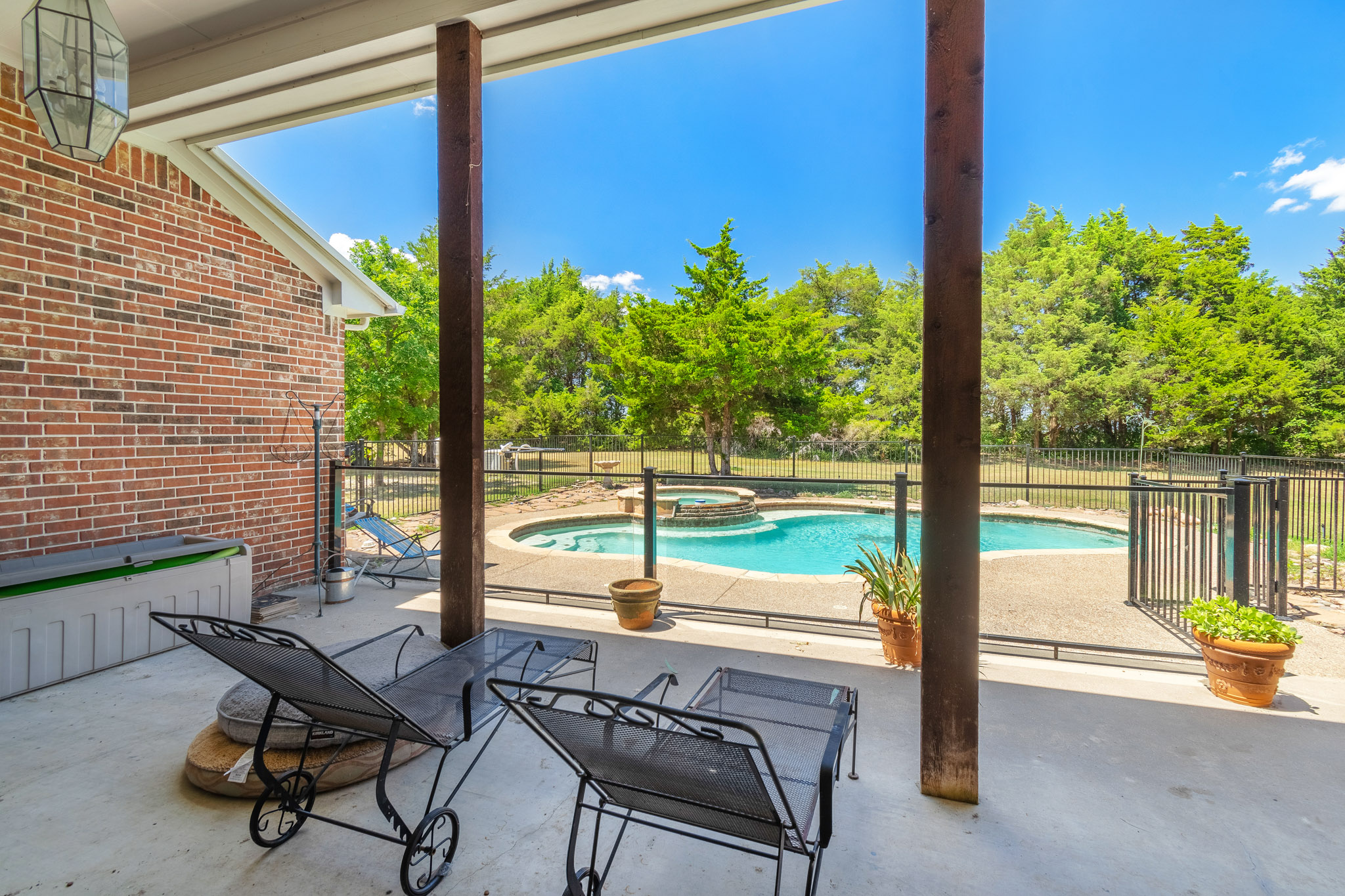 4051 Wisteria 16.jpg