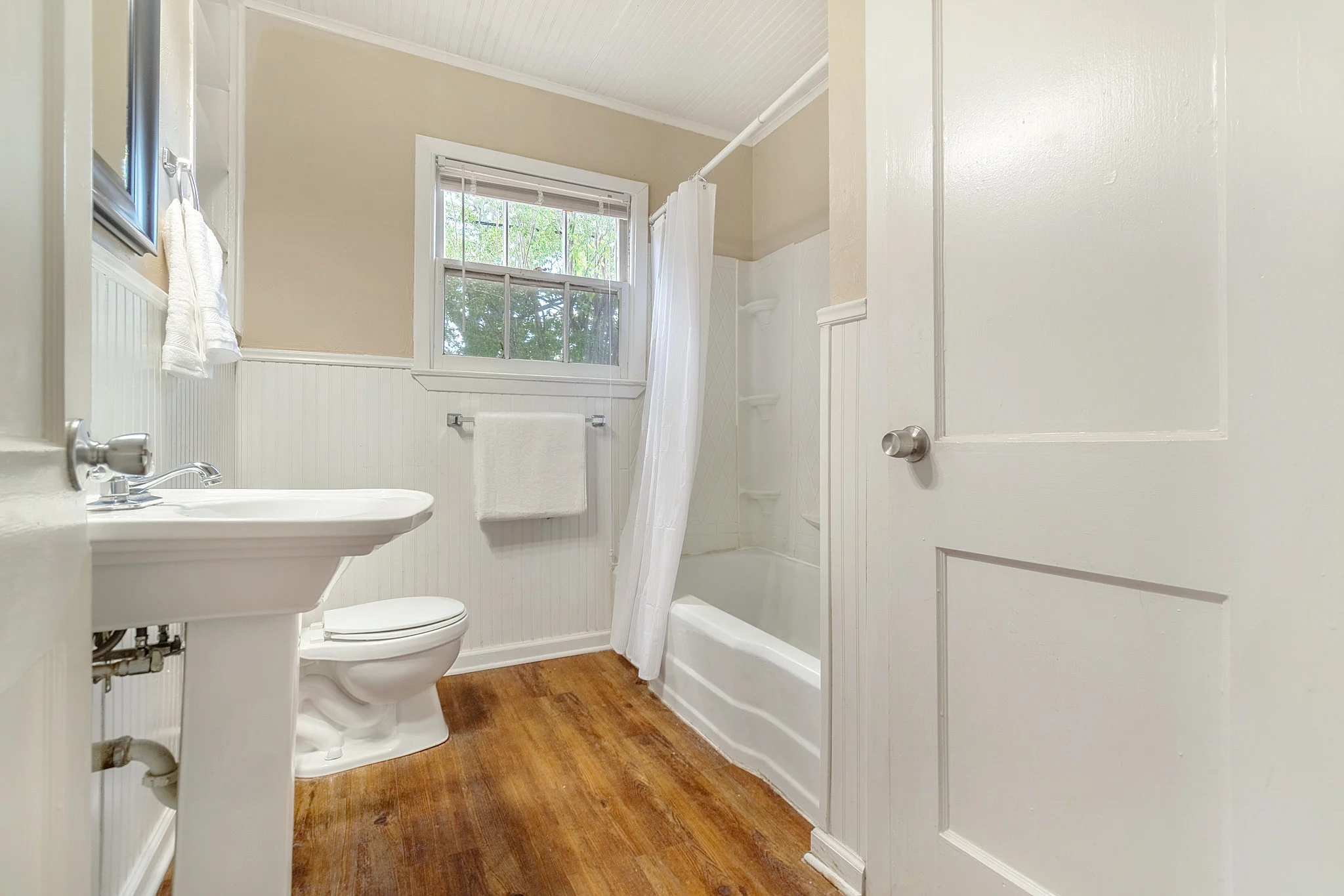 2320 Benbrook 10.jpg