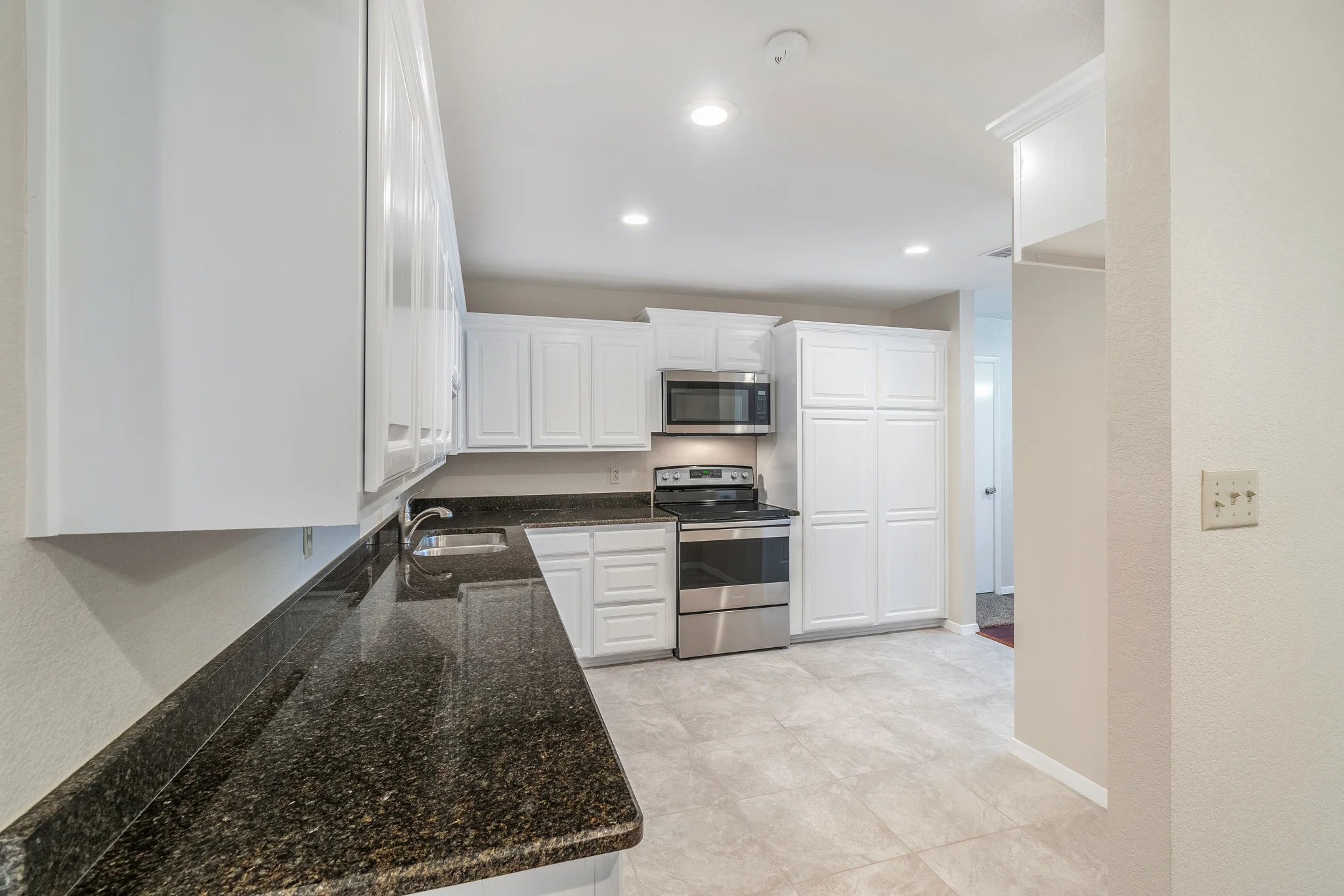 6241 Wheaton 7.jpg