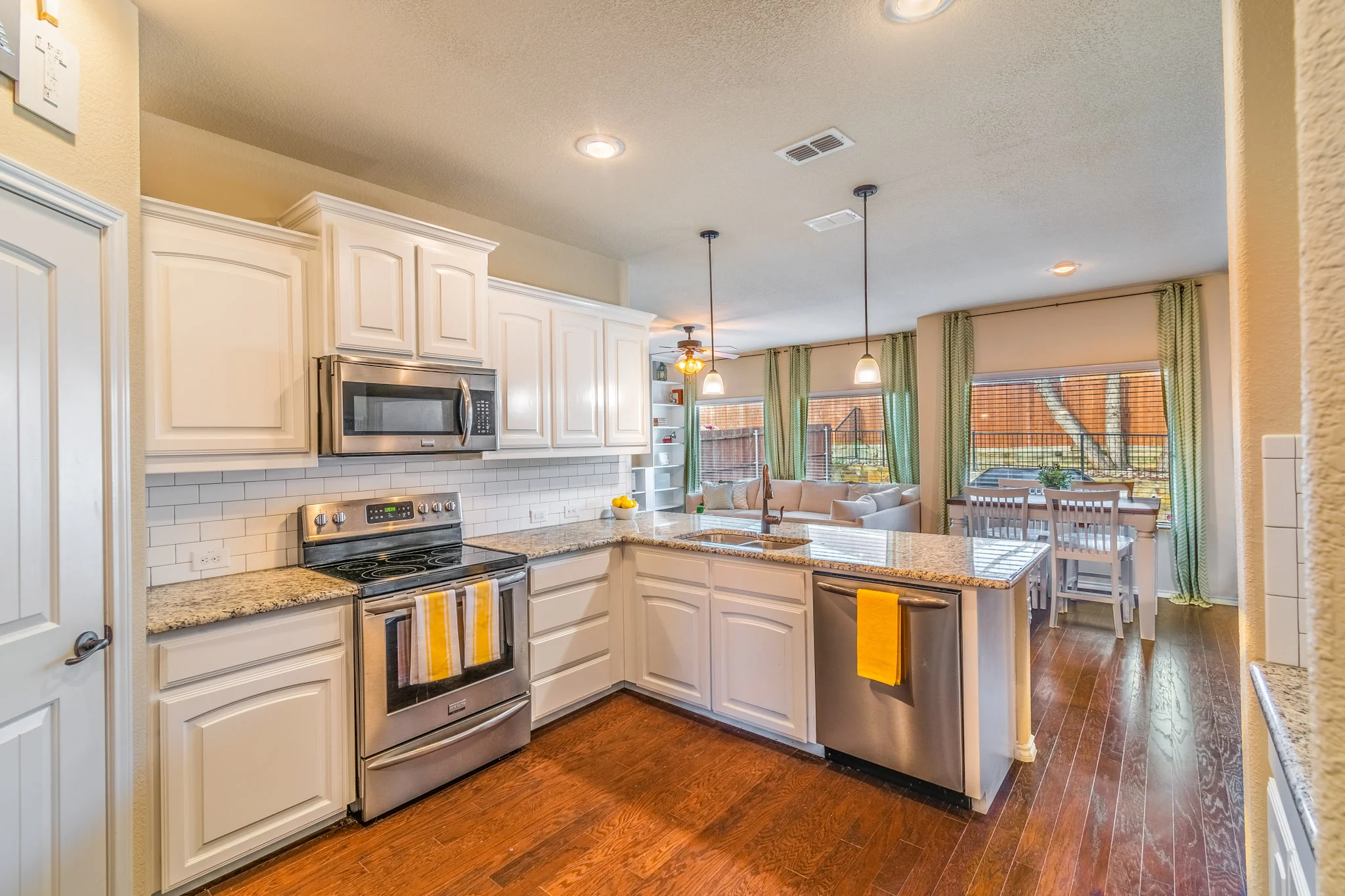 13837 Horseshoe Canyon Rd 11.jpg