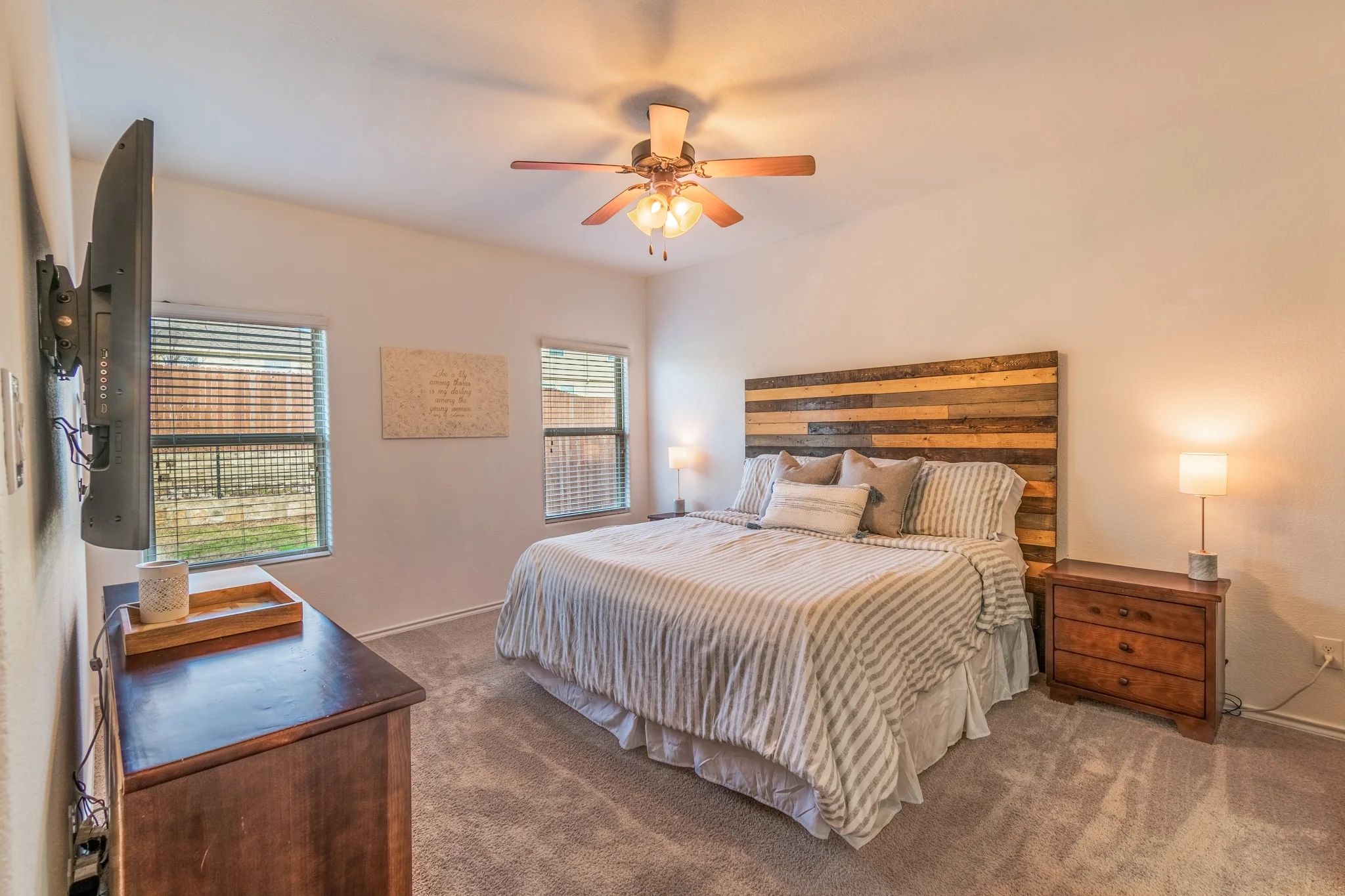 13837 Horseshoe Canyon Rd 19.jpg