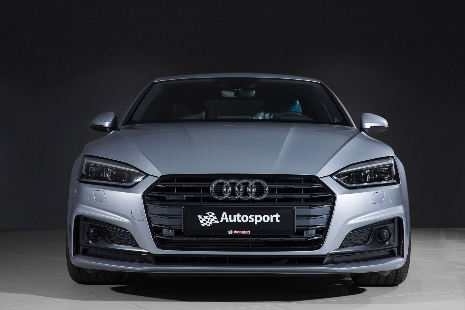Audi_A5_02-2.jpg