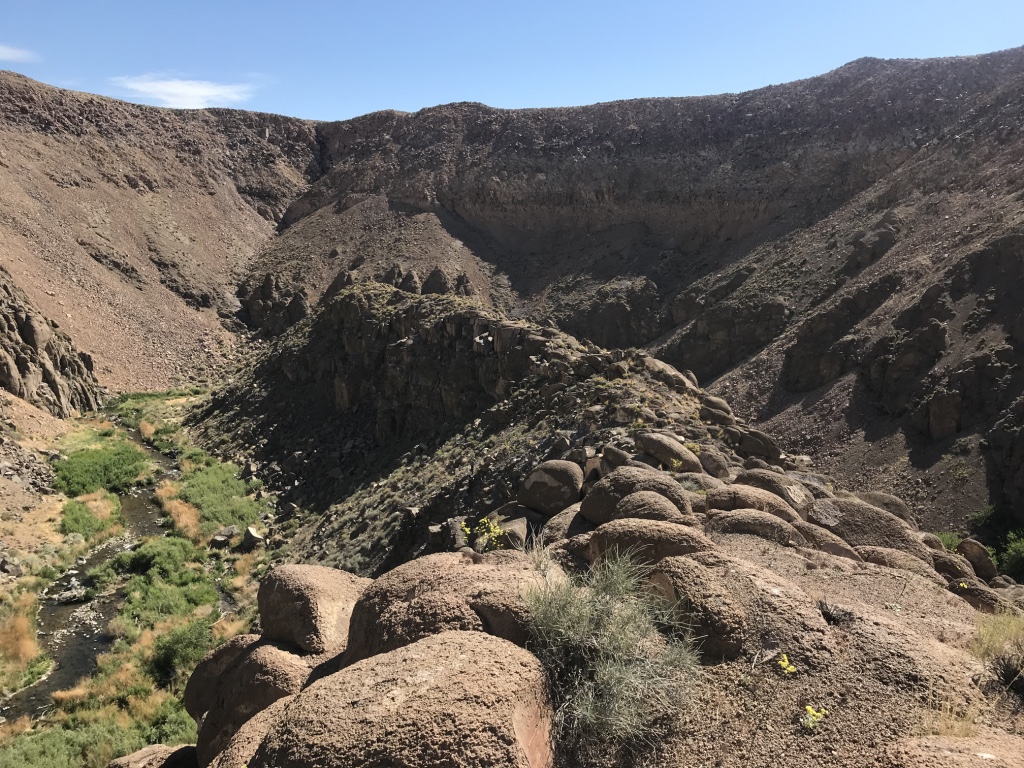 The horseshoe bend section of the Owens River Gorge is a popular fly-fishing section.