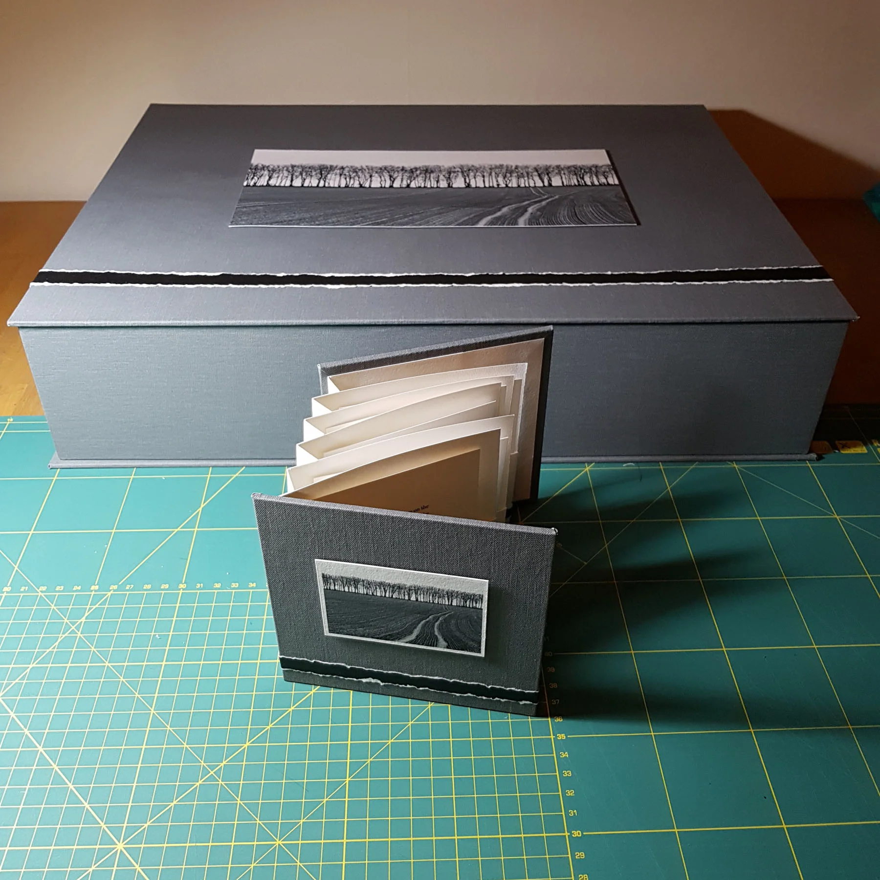 Project book and presentation box