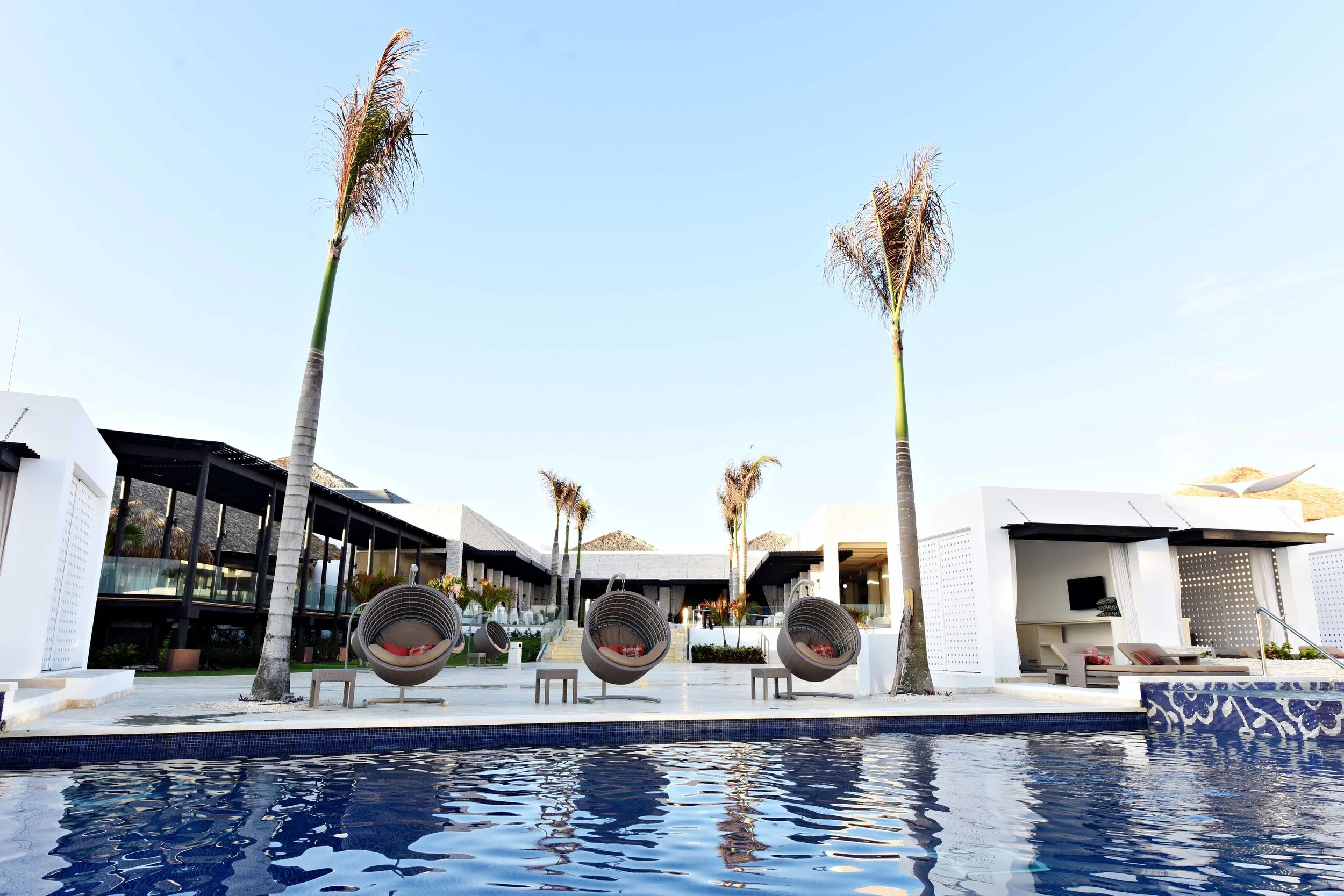 Pool Cabana 2.jpg