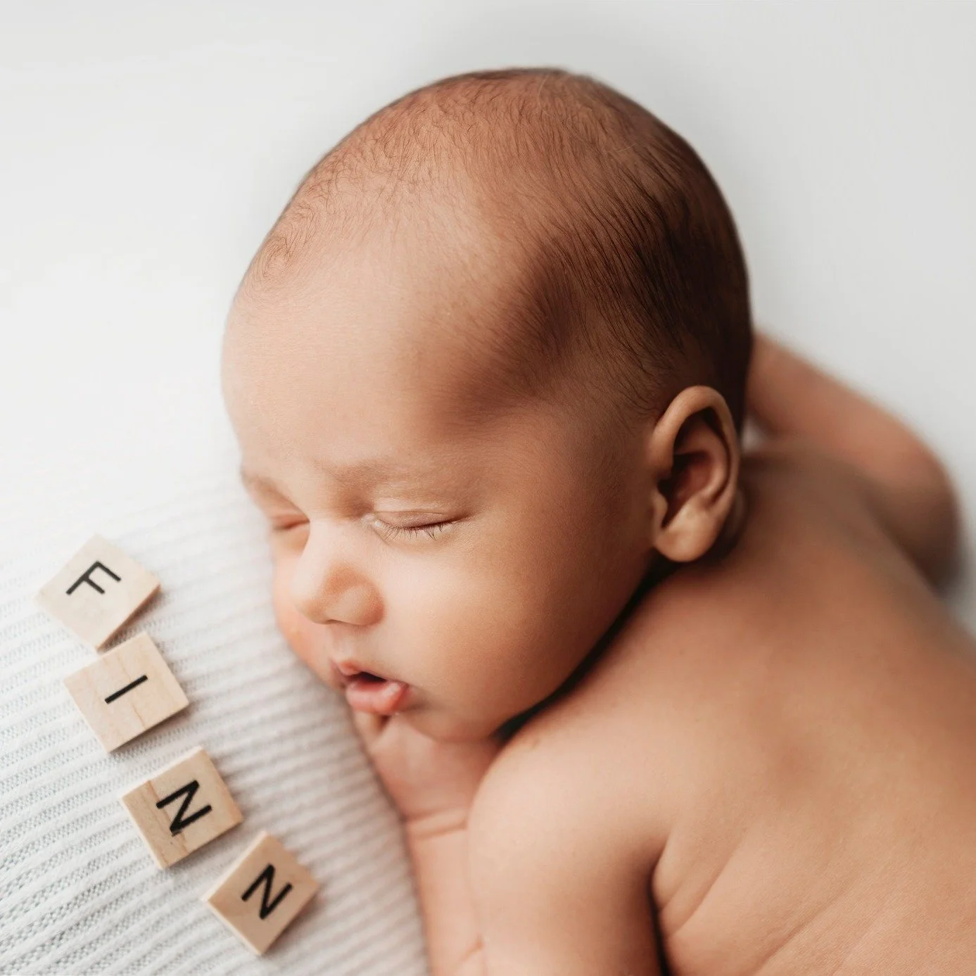 I couldn't choose just one to post. I mean do you blame me? He was the sweetest. 

Are you behind on scheduling your newborn session? I totally get it. You probably have a lot on your plate preparing for your little one. Sooner is better than later! 