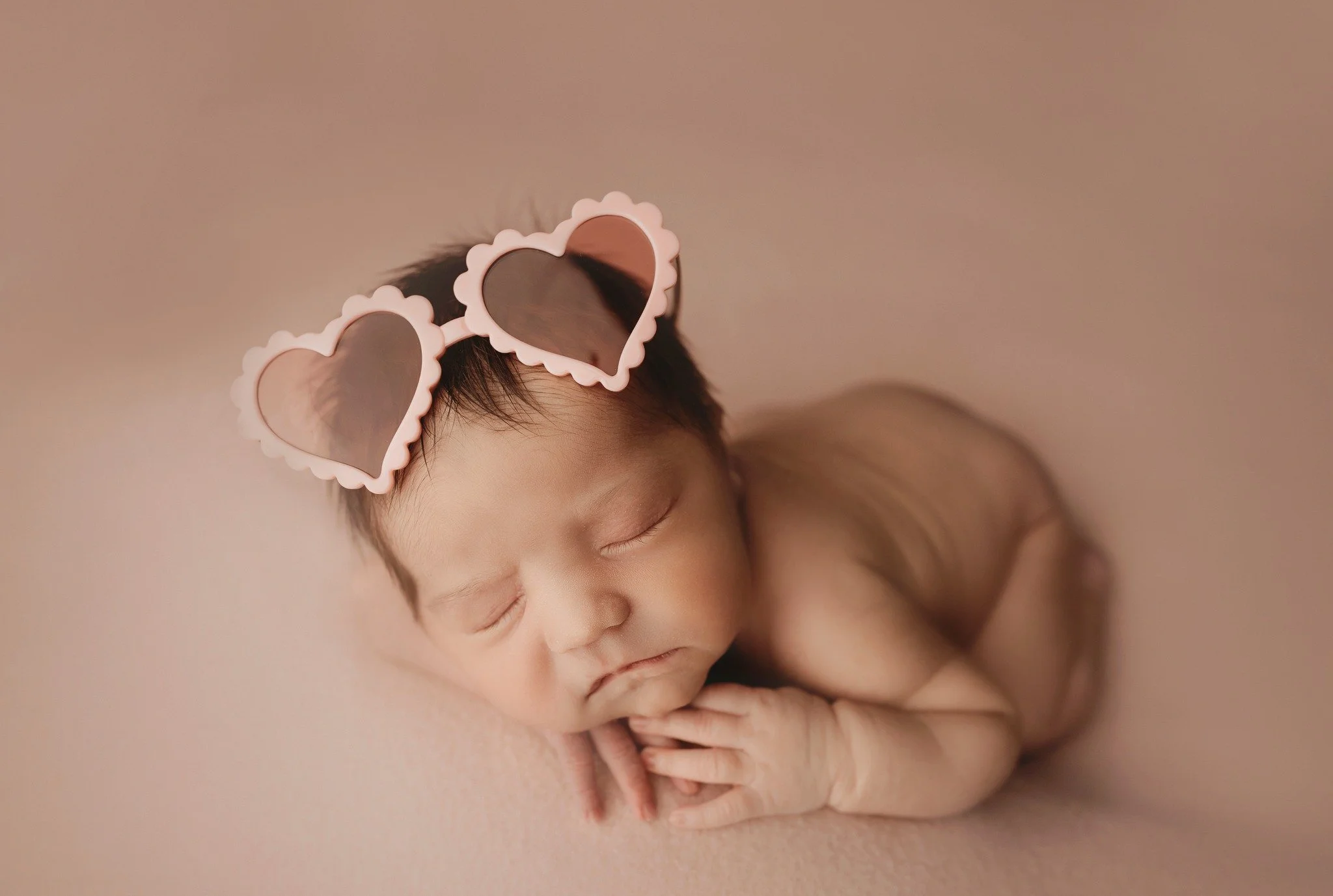 I mean who needs a Valentine when you get to snuggle babies? *Don't tell my husband*

She is too precious! 
www.kristinabanksphotography.org