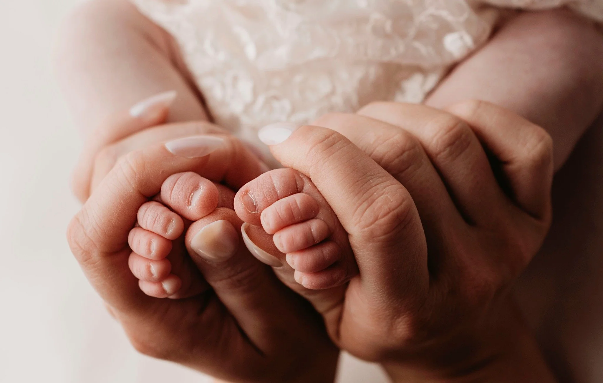 I will never get over baby toes. 

www.kristinabanksphotography.org
