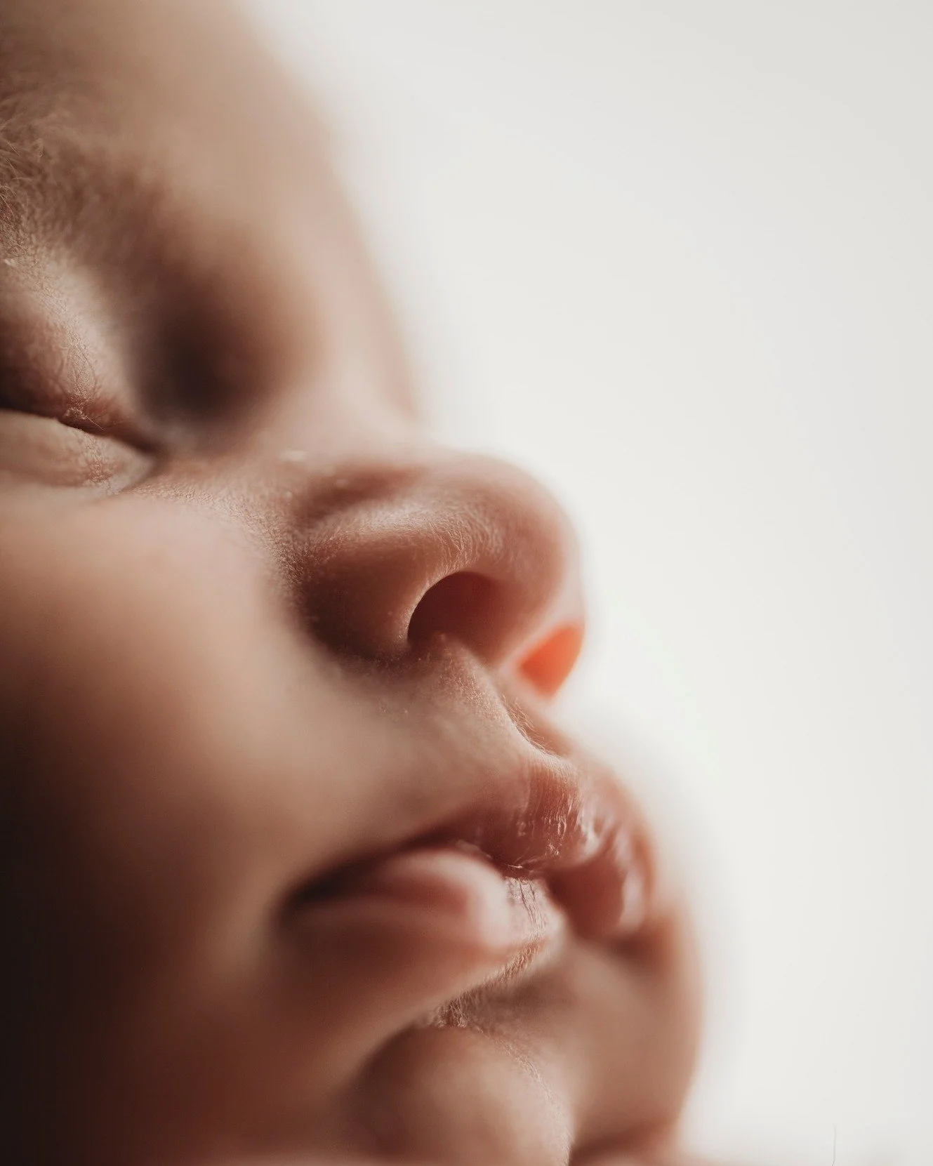 Newborn detail shots are the sweetest memories. The ones you memorize in those early days and wish you could hold onto forever. They may be small, but they tell the sweetest, most meaningful part of the story.

www.kristinbanksphotography.org