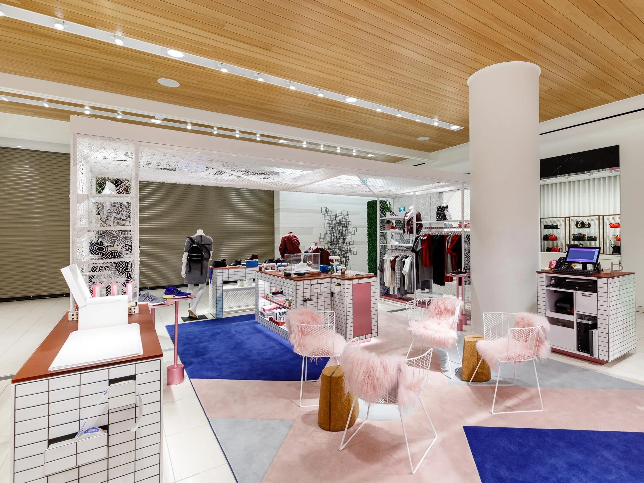 Nordstrom_160930_0024_LoRes.JPG