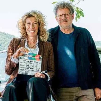      

 
    Mit und ohne Simone   Spielfilm, AT 2025, DCP, 90&nbsp;min, dOF + AD 
 




















  
  



    










































  

    
  
     

      

      
         
          
        
        

        
      