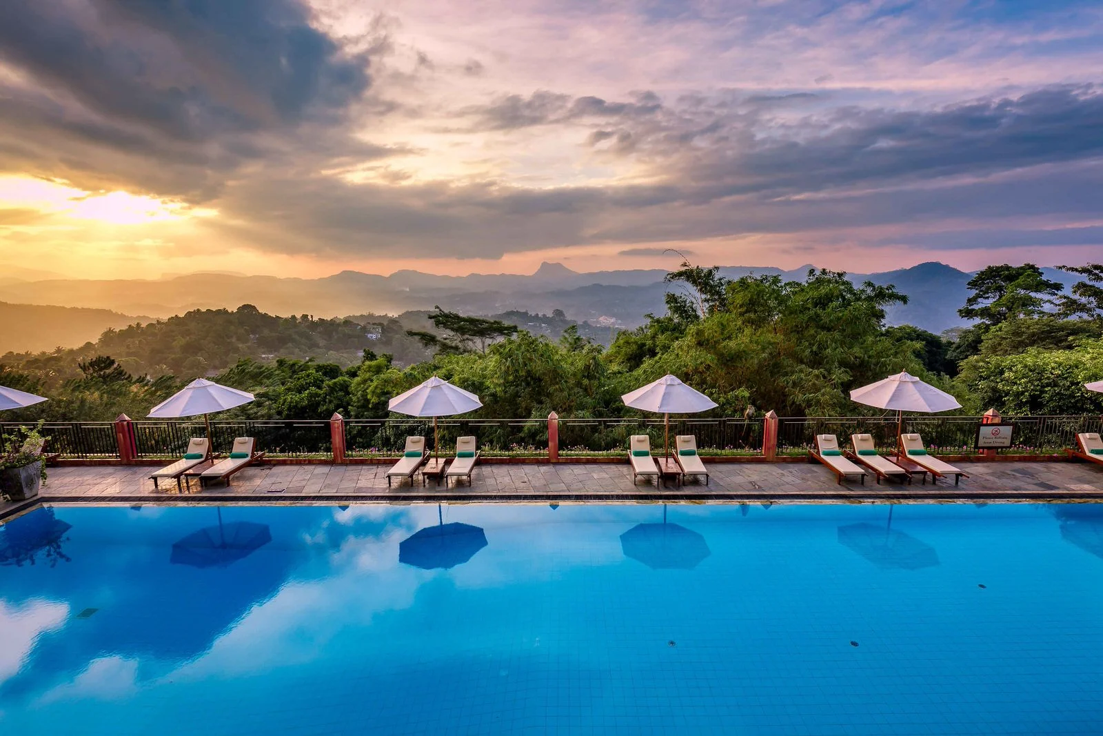 amaya_hills_hotel_srilanka.jpg