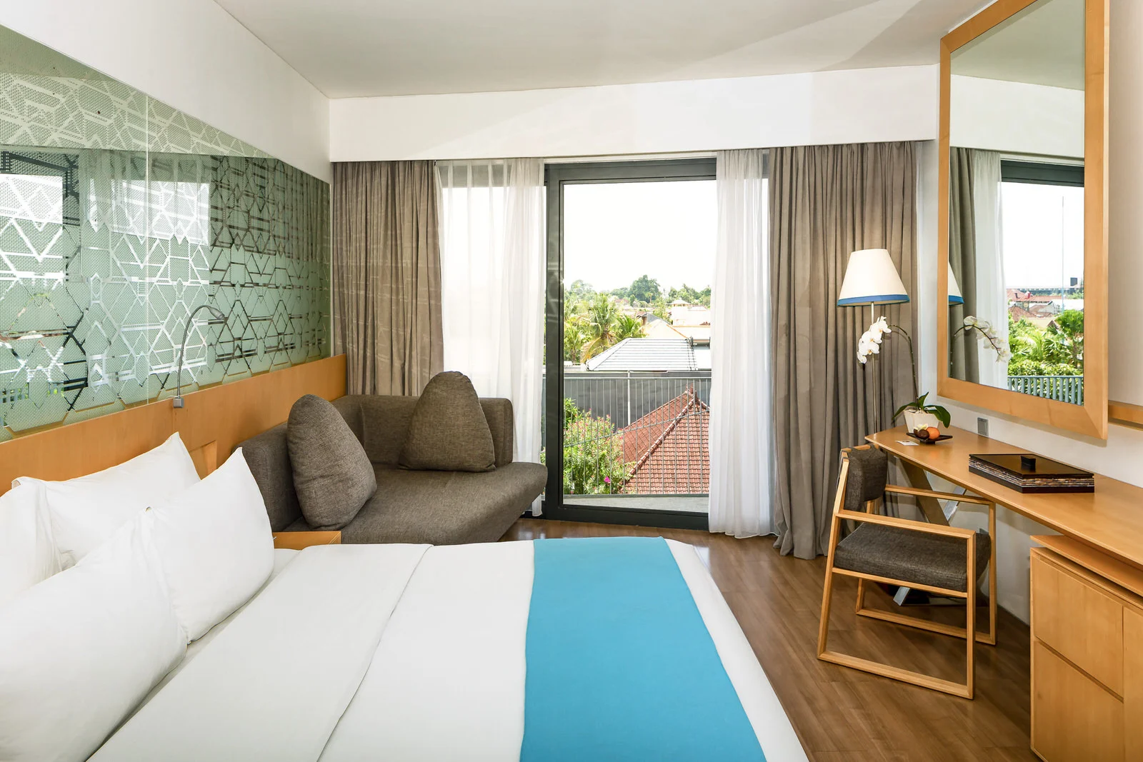 ize_hotel_bali.jpg