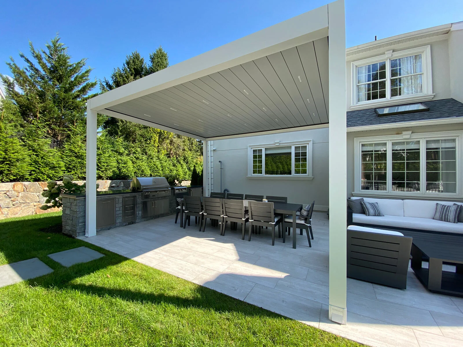 Louver Pergola Roof