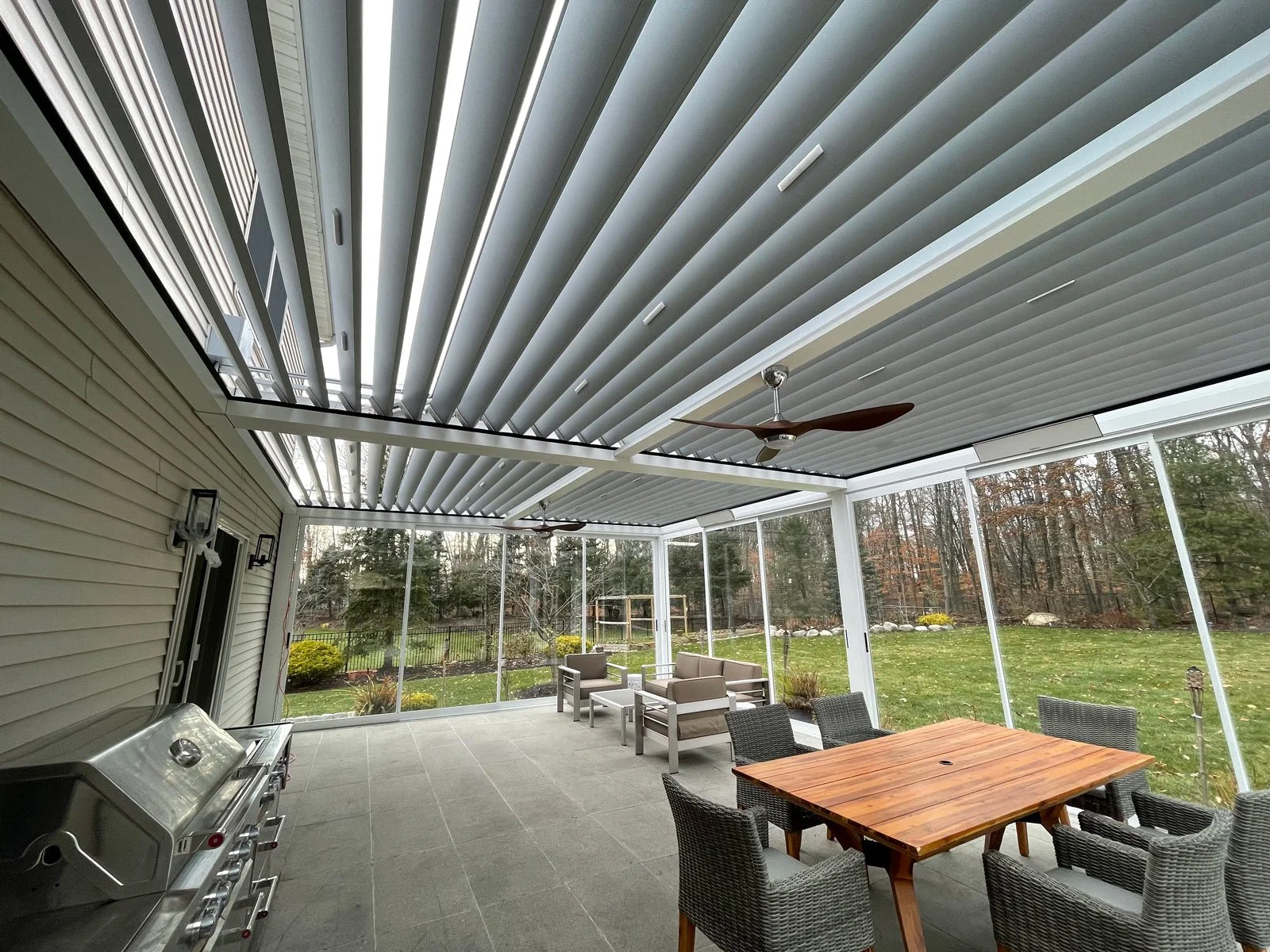 Louver Pergola Roof