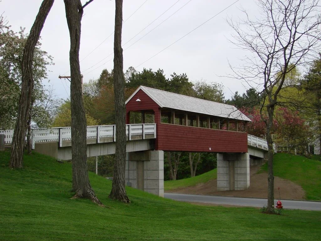  Covered Pedestrian Bridge / Governor’s Academy / Byfield, MA    