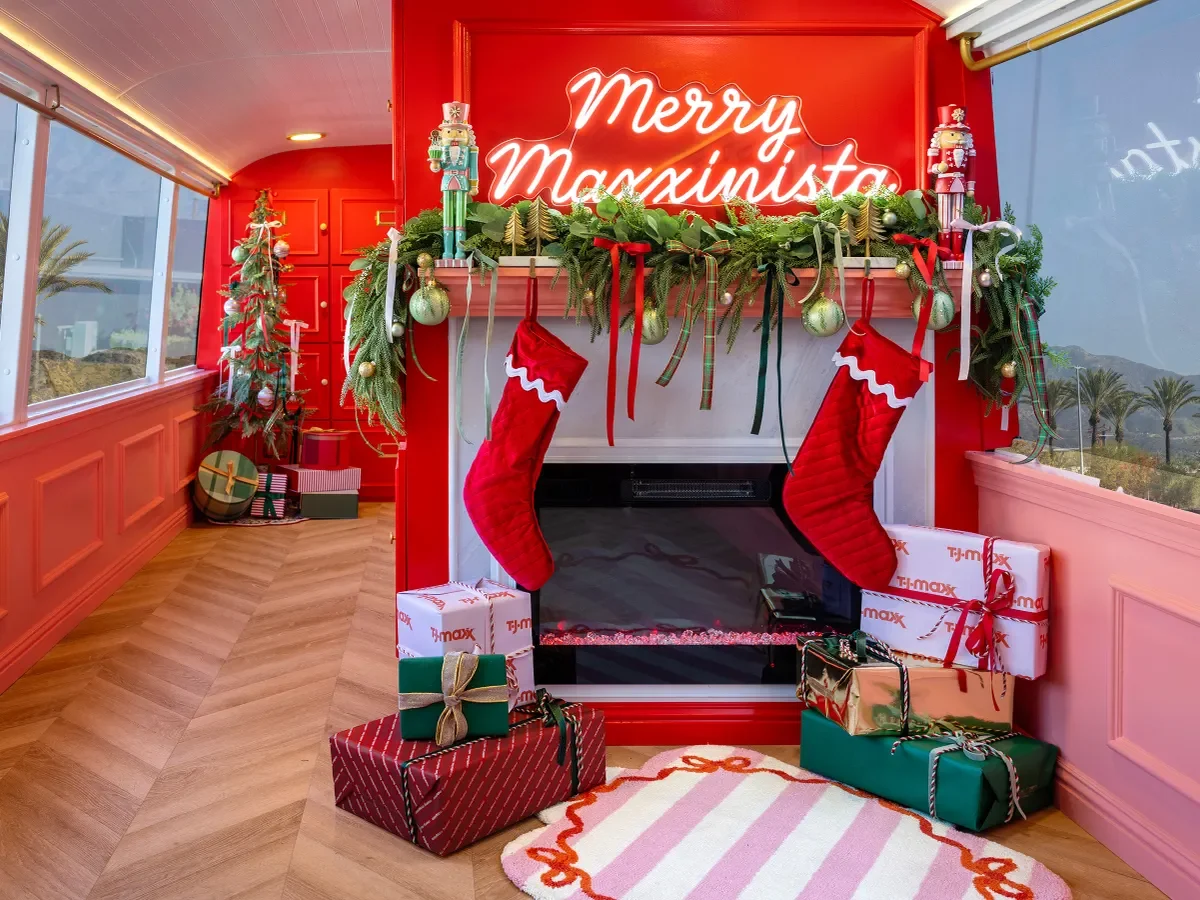 The Double-Decker Bus Isn’t a Stunt — It’s the New Flagship (and Proof the Customer Journey Is Obsolete)