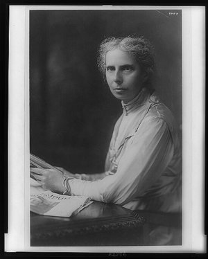   Alice Stone Blackwell, head-and-shoulders portrait, facing left  