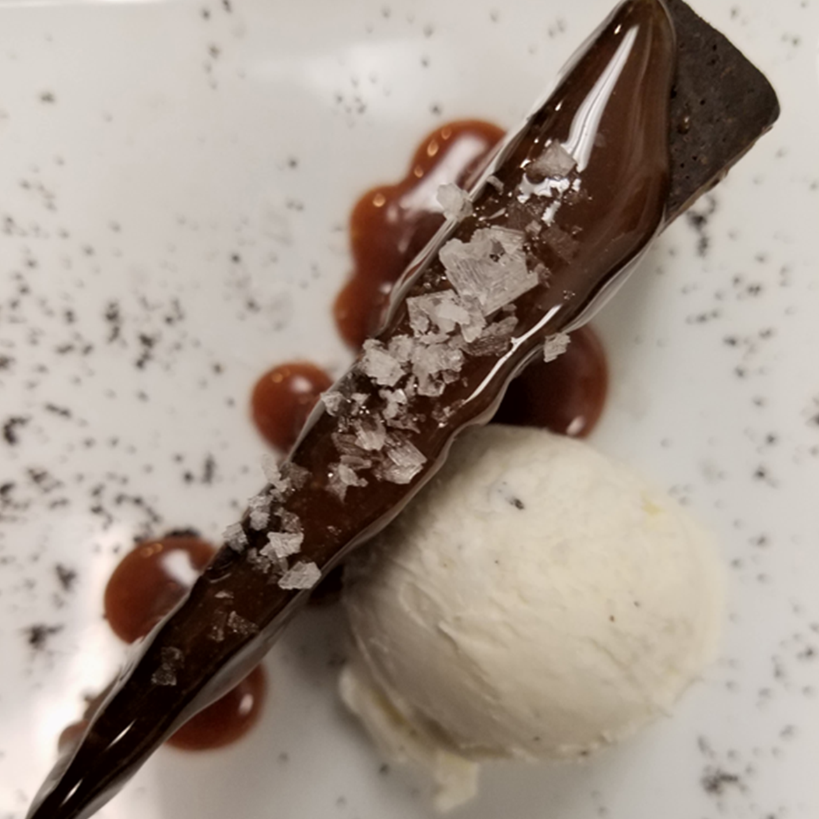 FB-Ad_39Menu_4-FlourlessChocCake.png
