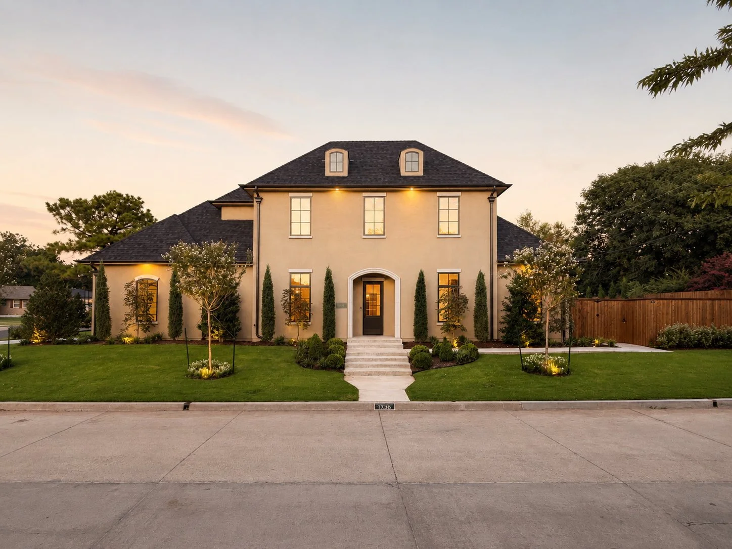 1 front house 1.jpg