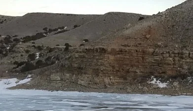 (Ice-choked shoreline-pic courtesy Kristen Collett)