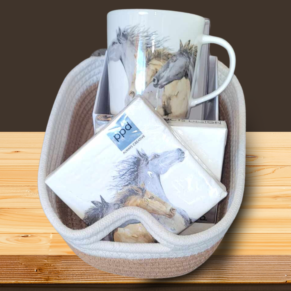 Wildlife Mug in Gift Box w Napkins .png