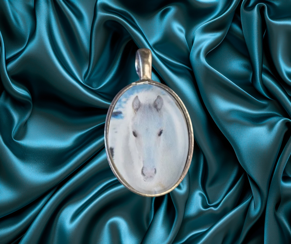 Encore in Winter_Sm_Oval_CU.png