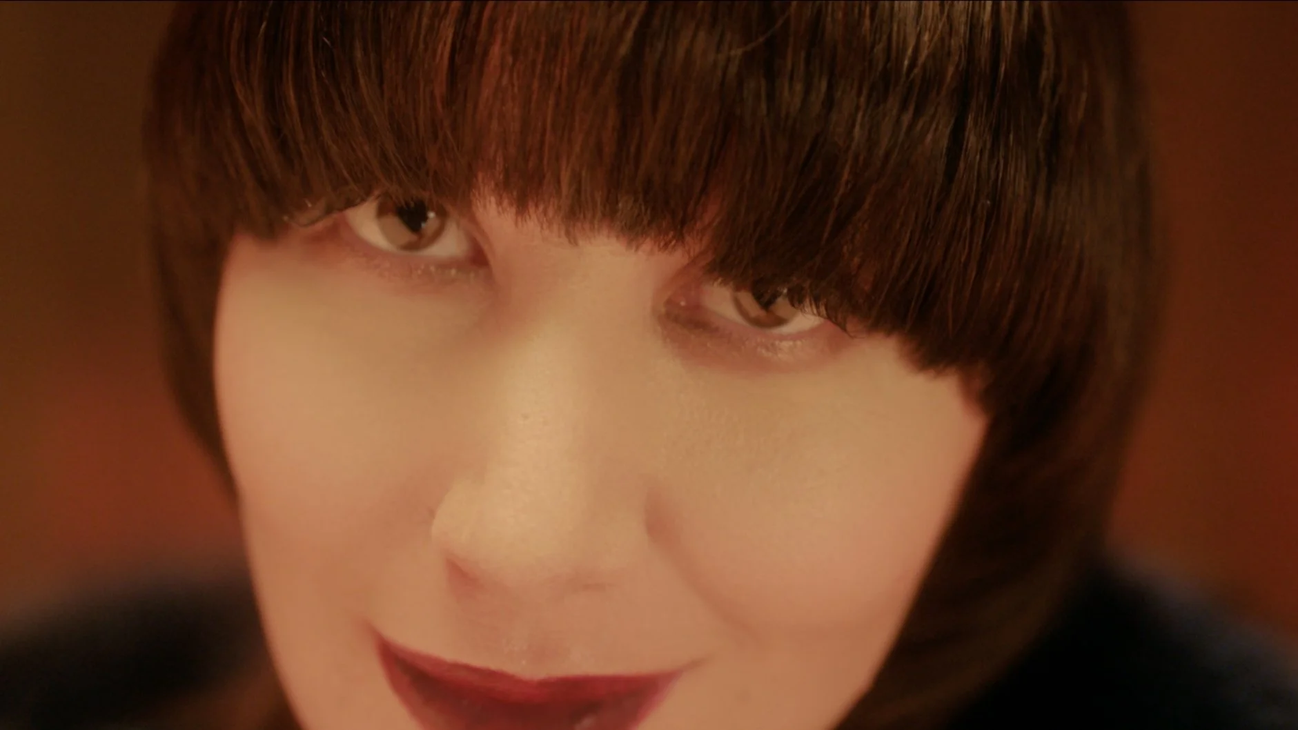 Yeah Yeah Yeahs | Wolf (Official Video)